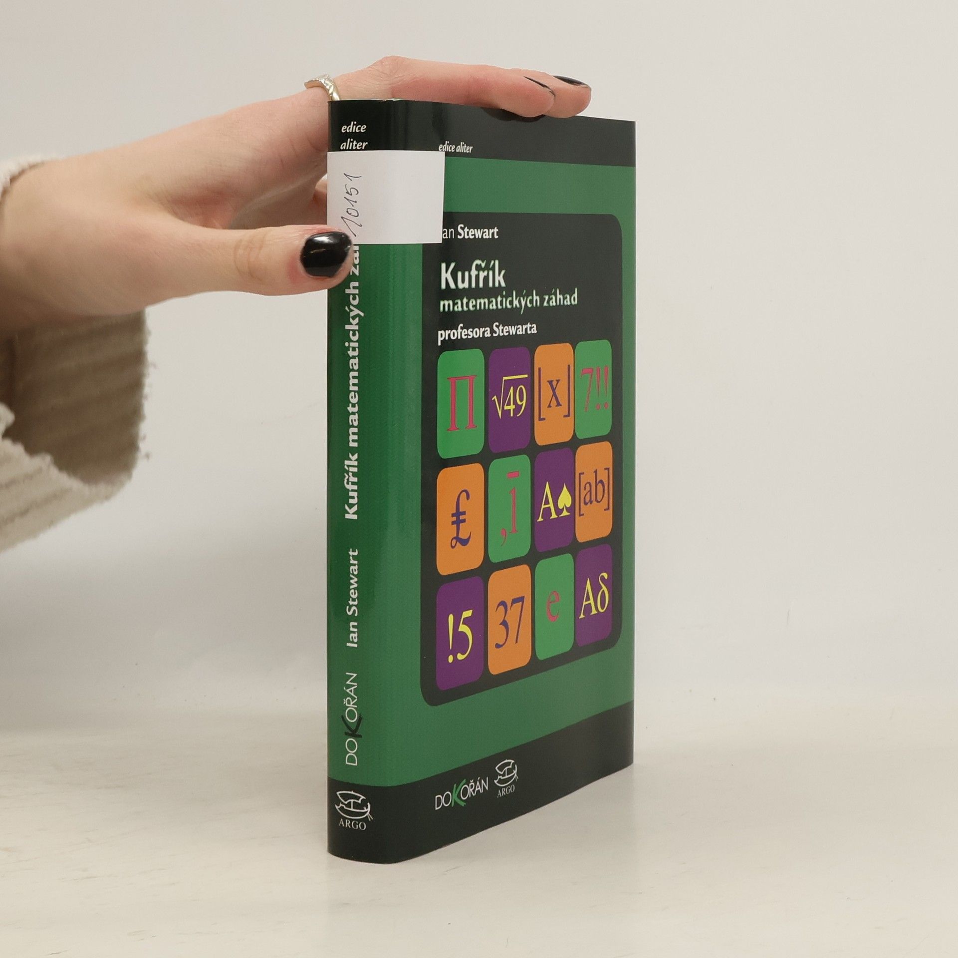 Kufřík matematických záhad profesora Stewarta