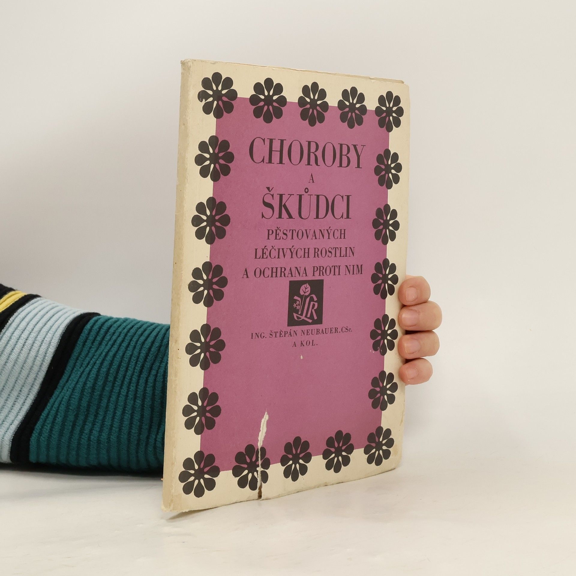 Štěpán Neubauer Choroby a škůdci