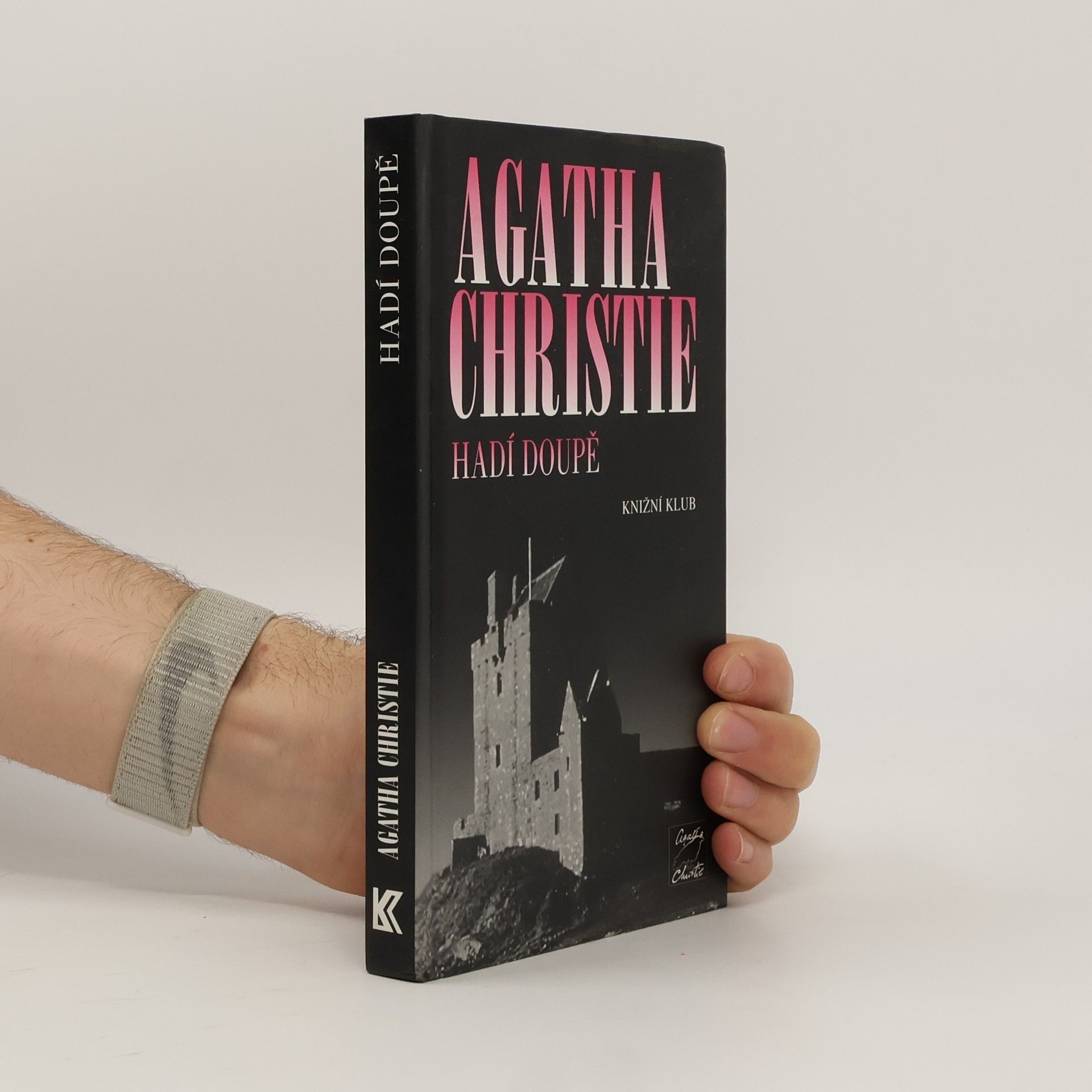 Agatha Christie Hadí doupě