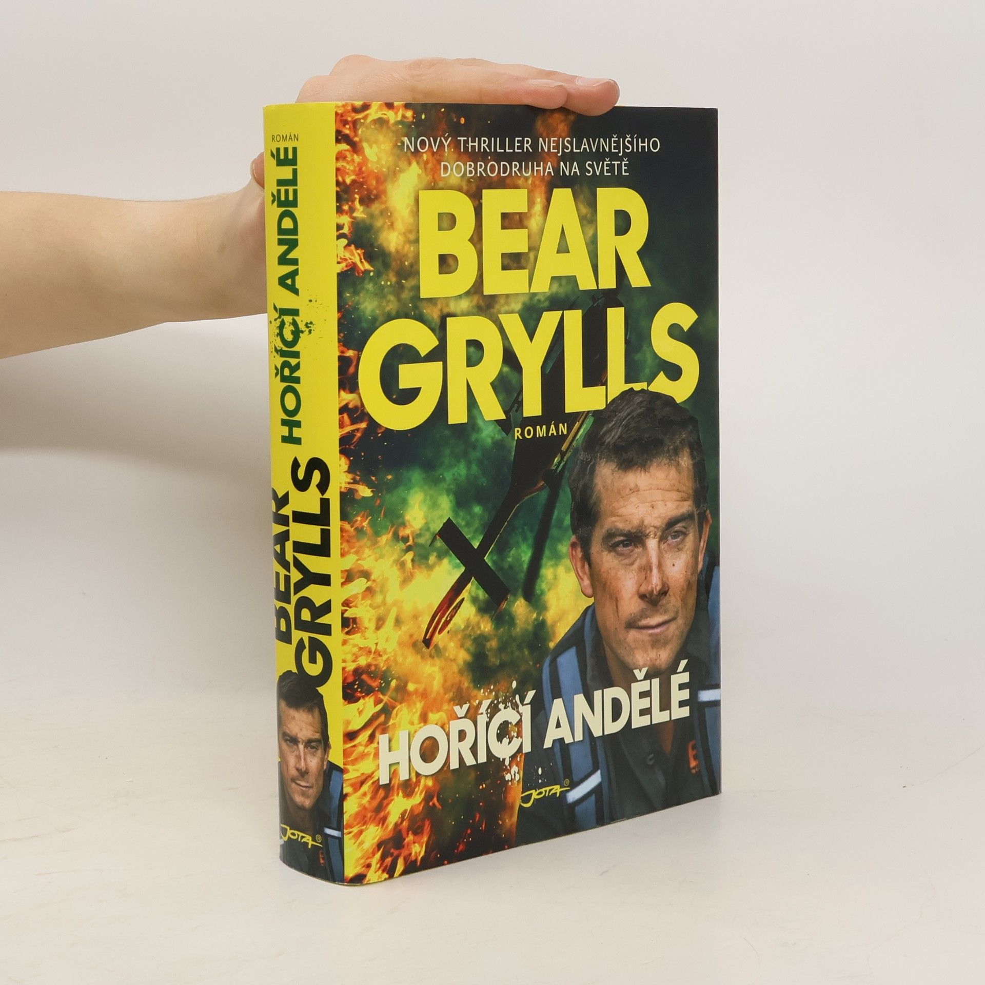 Bear Grylls Hořící andělé