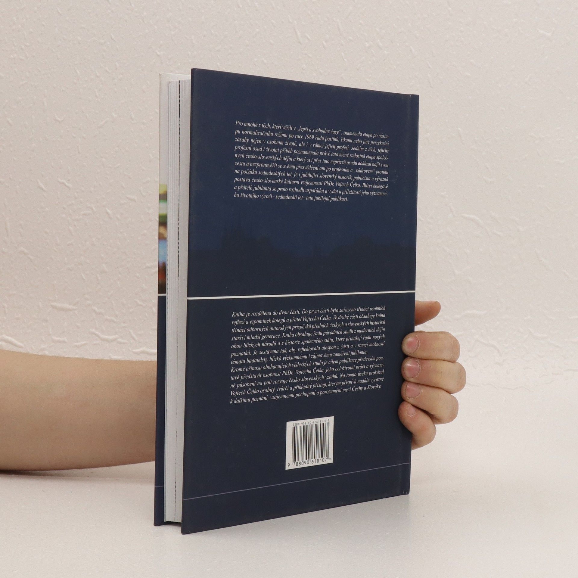 Various authors Ve službách česko-slovenského porozumění-porozumenia : pocta Vojtovi Čelkovi