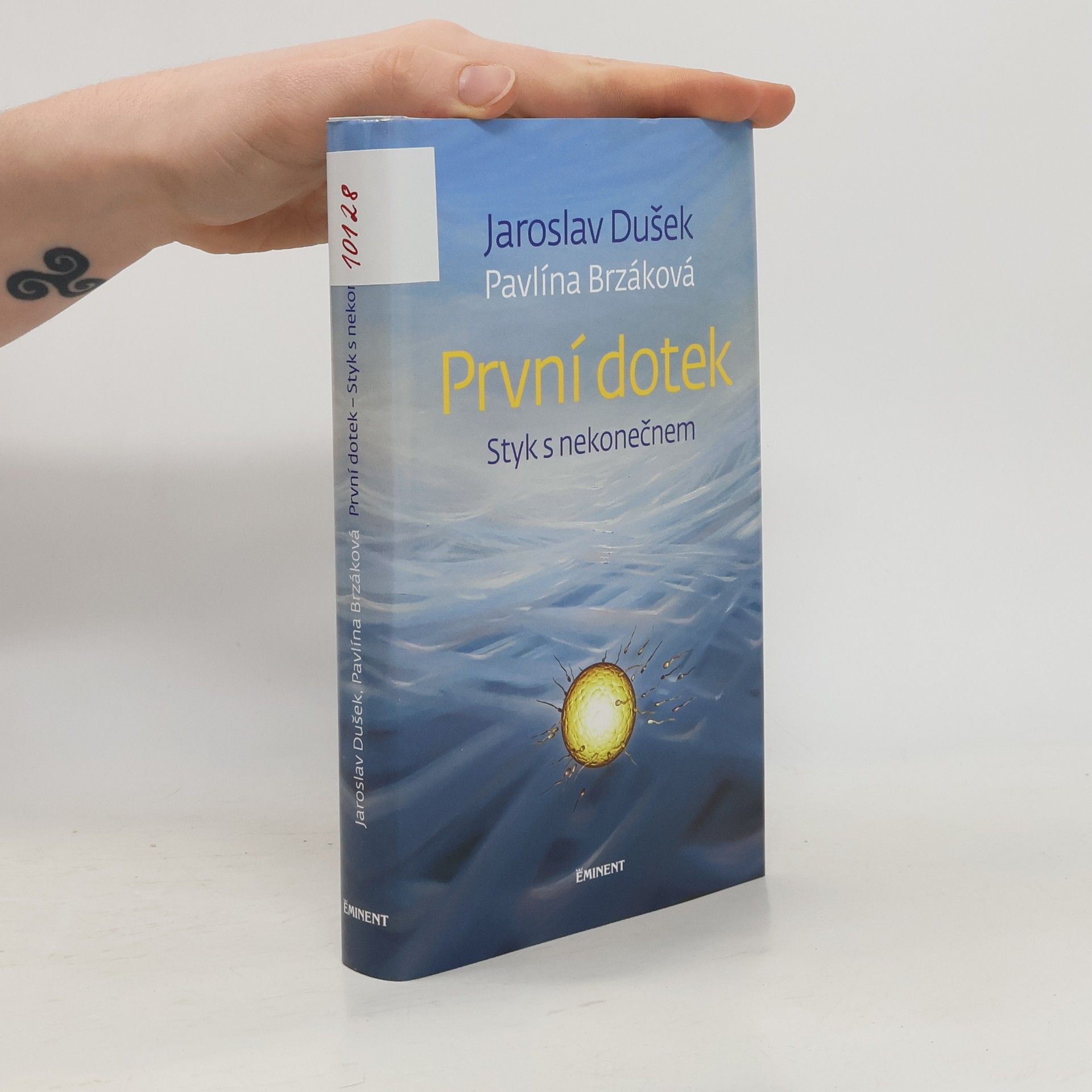 První dotek : styk s nekonečnem