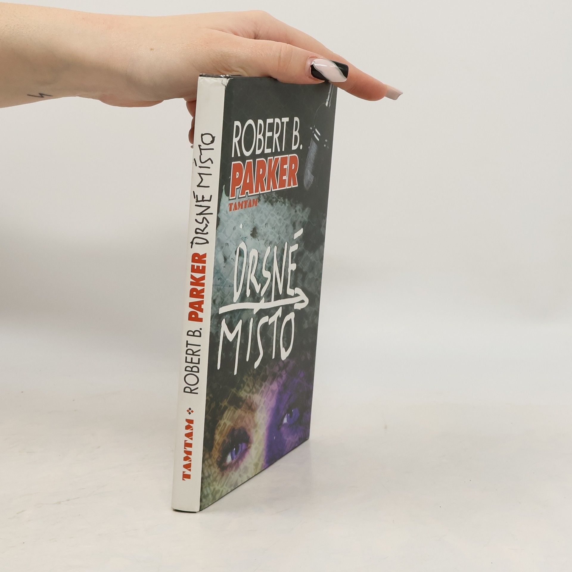 Robert B. Parker Drsné místo