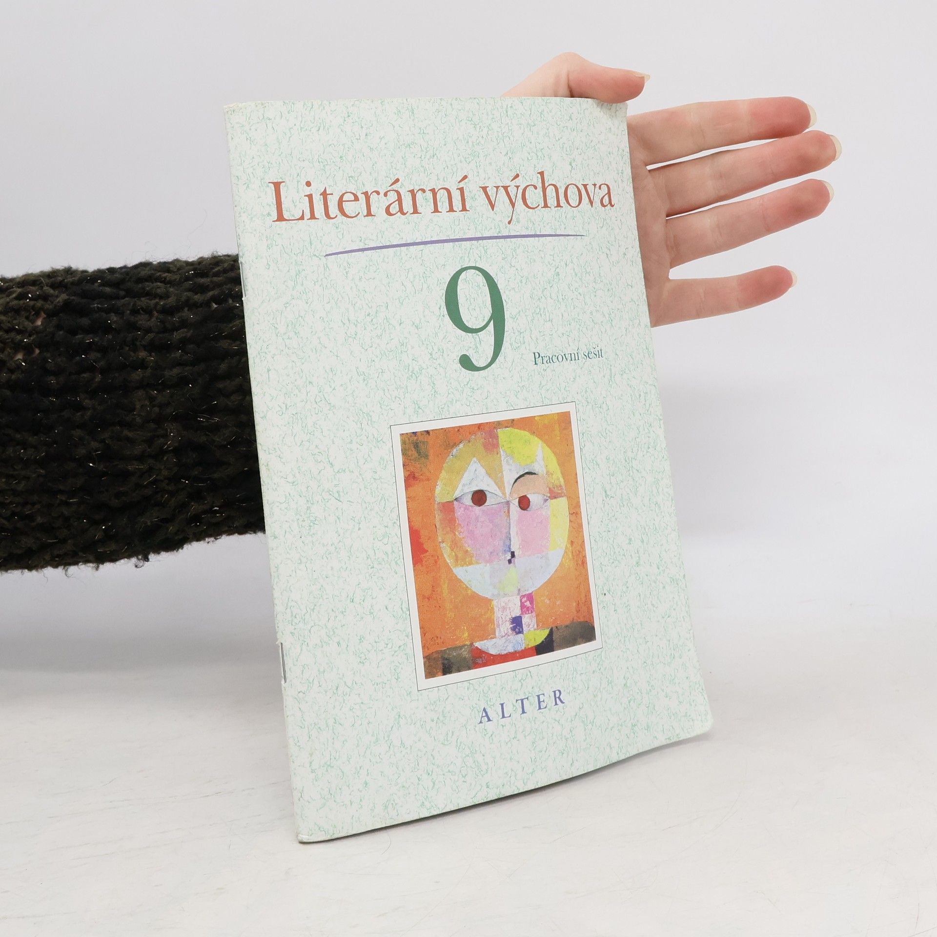 Literární výchova 9