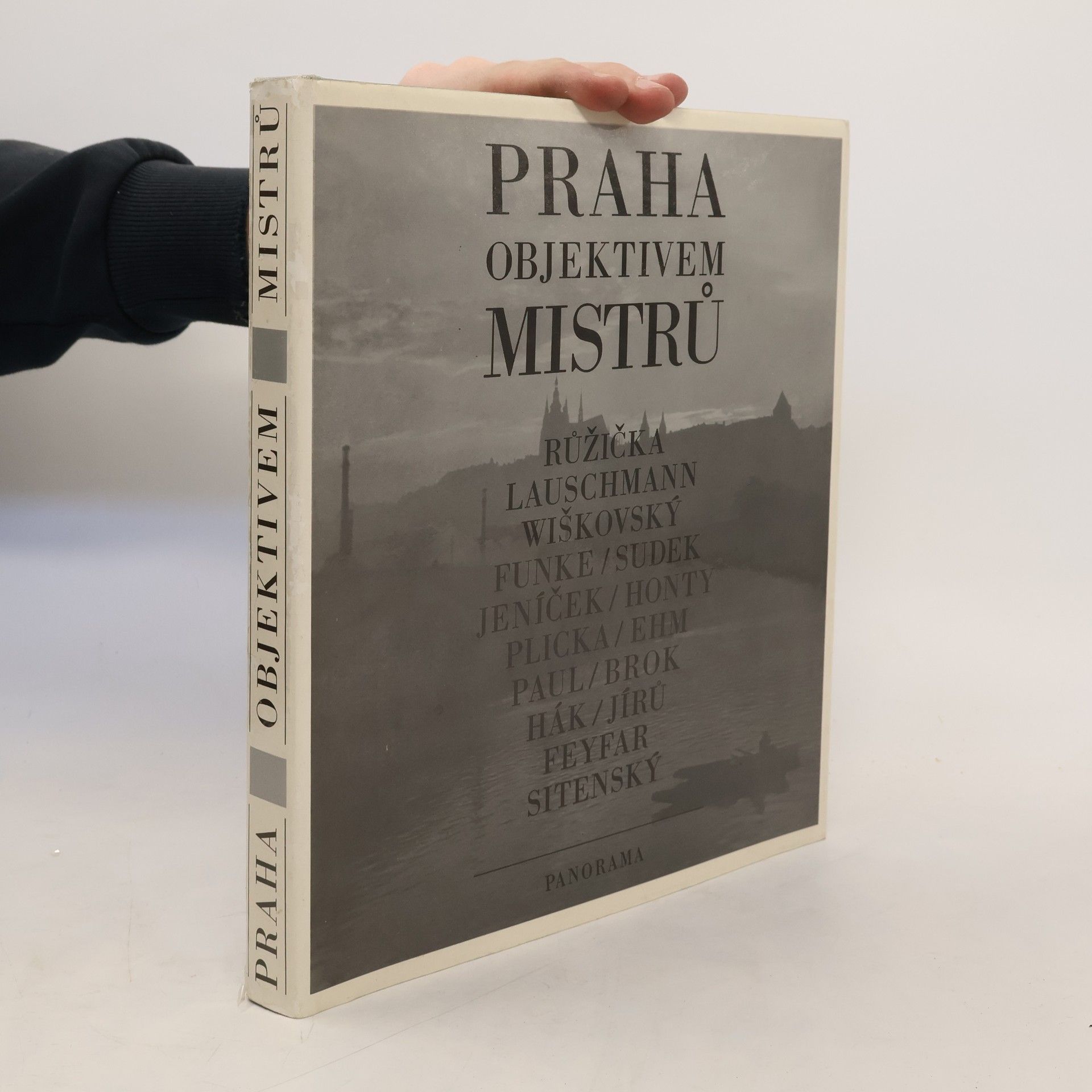 Autorenkollektiv Praha objektivem mistrů