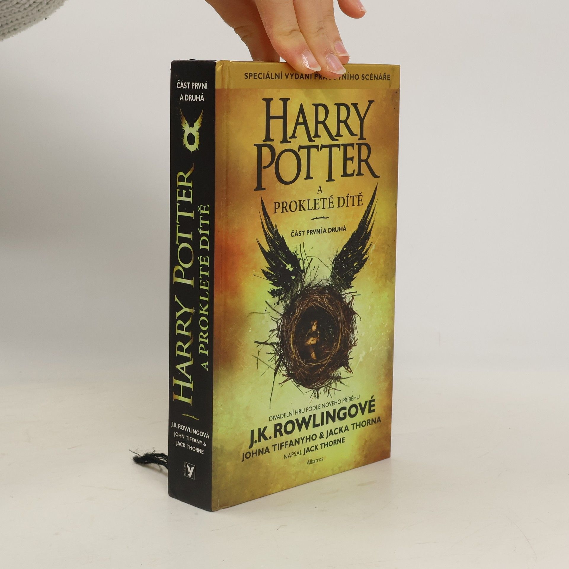 Harry Potter a prokleté dítě