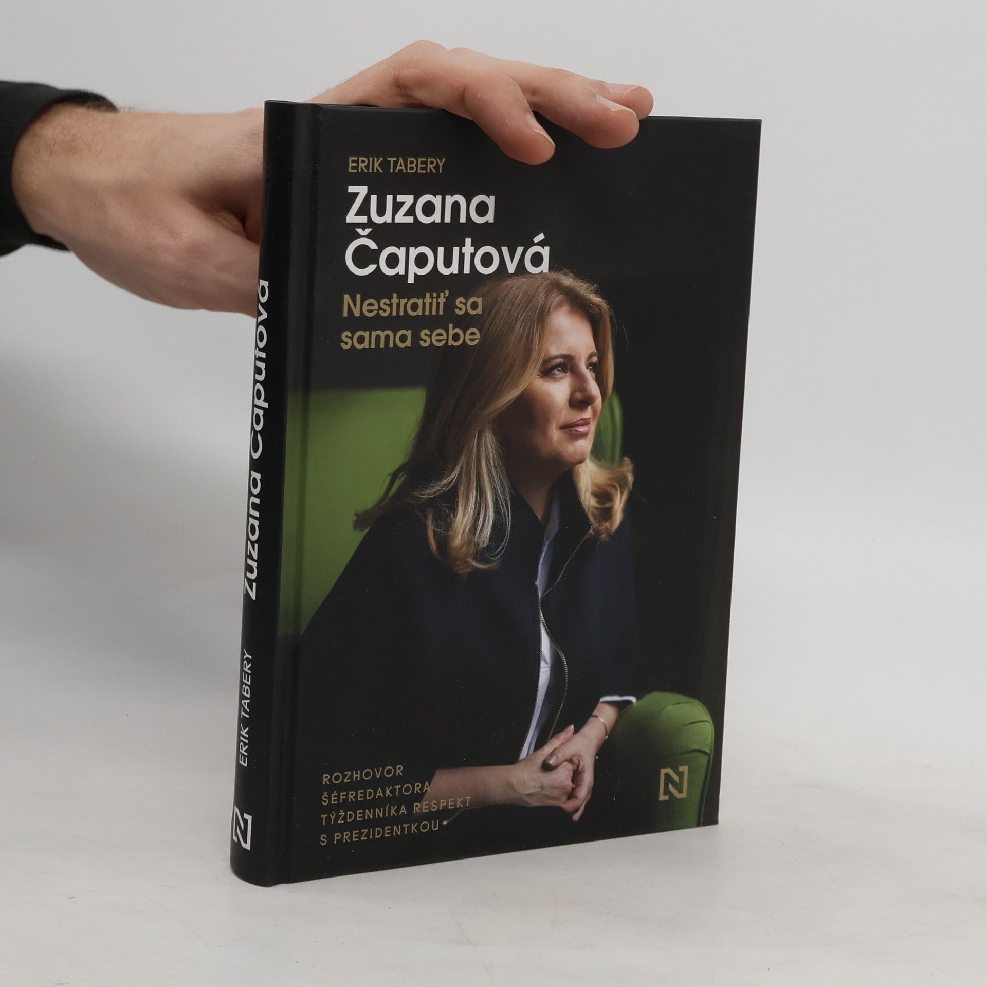 Erik Tabery Zuzana Čaputová. Nestratiť sa sama sebe