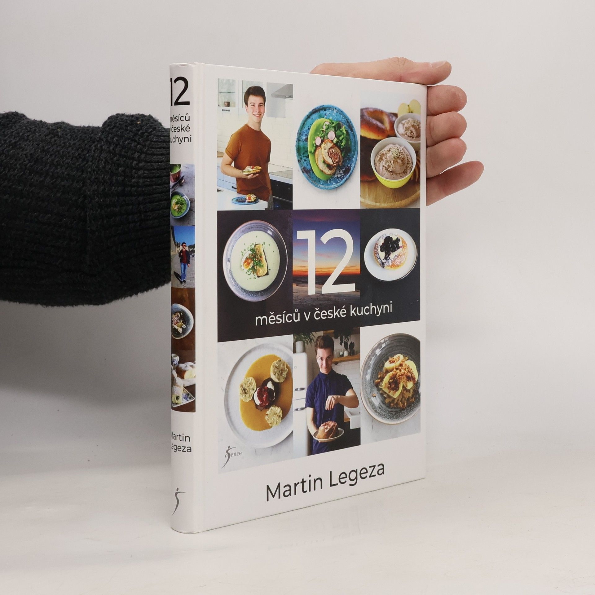 12 měsíců v české kuchyni