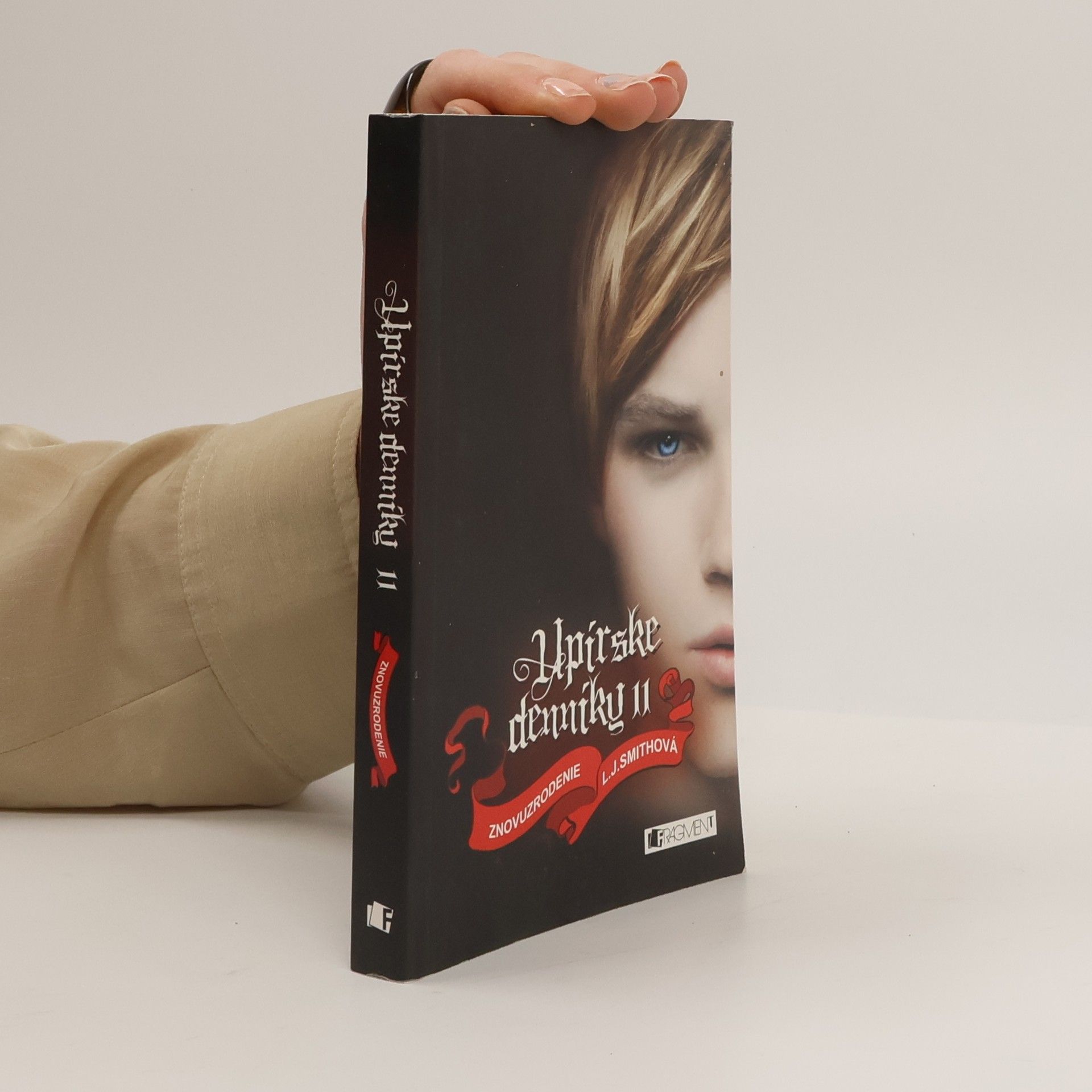 Lisa J. Smith Znovuzrodenie