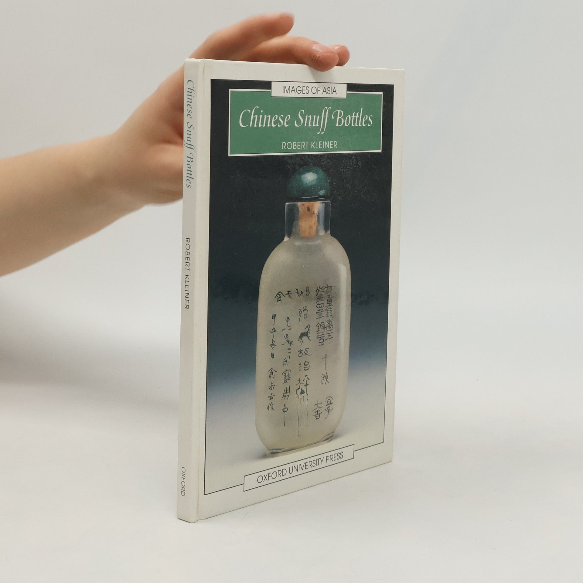 Robert W. L. Kleiner Chinese Snuff Bottles