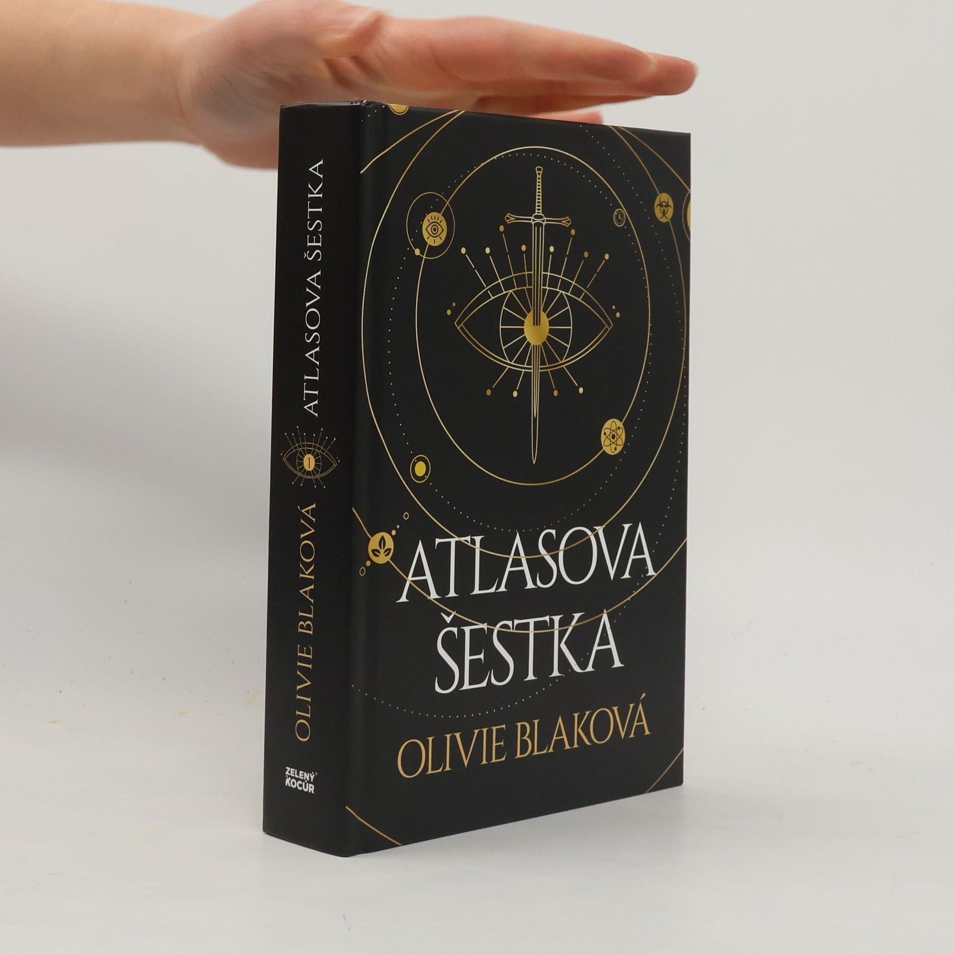 Olivie Blake Atlasova Šestka