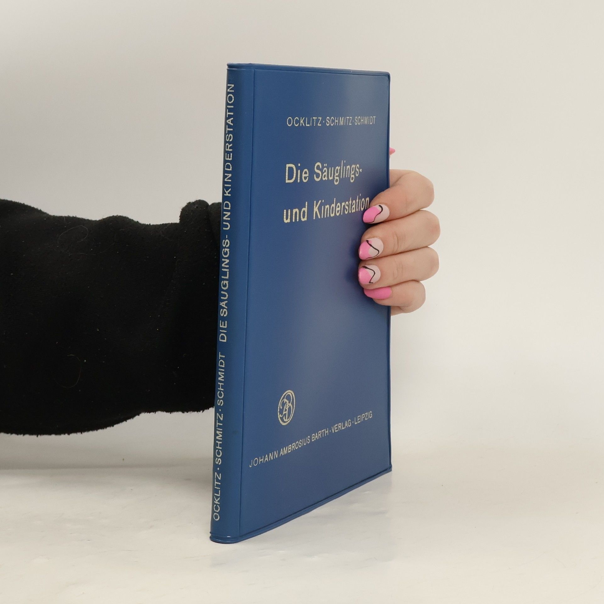 Die Säuglings- und Kinderstation. Eine Arbeirsanleitung zur Überwindung des infektiösen Hospitalismus