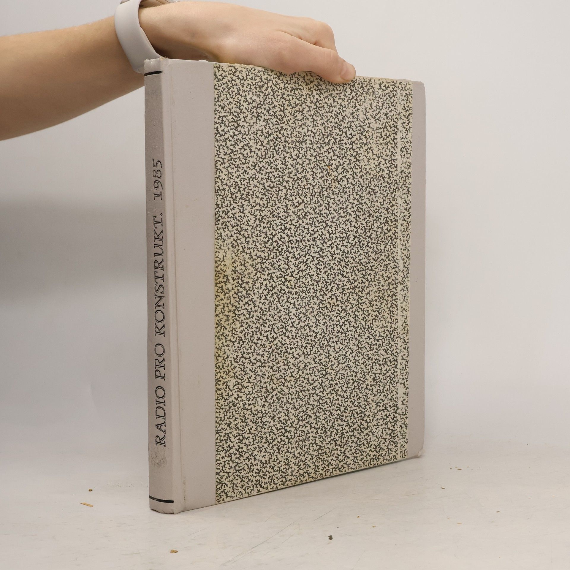 Autorenkollektiv Amatérské radio pro konstruktéry 1