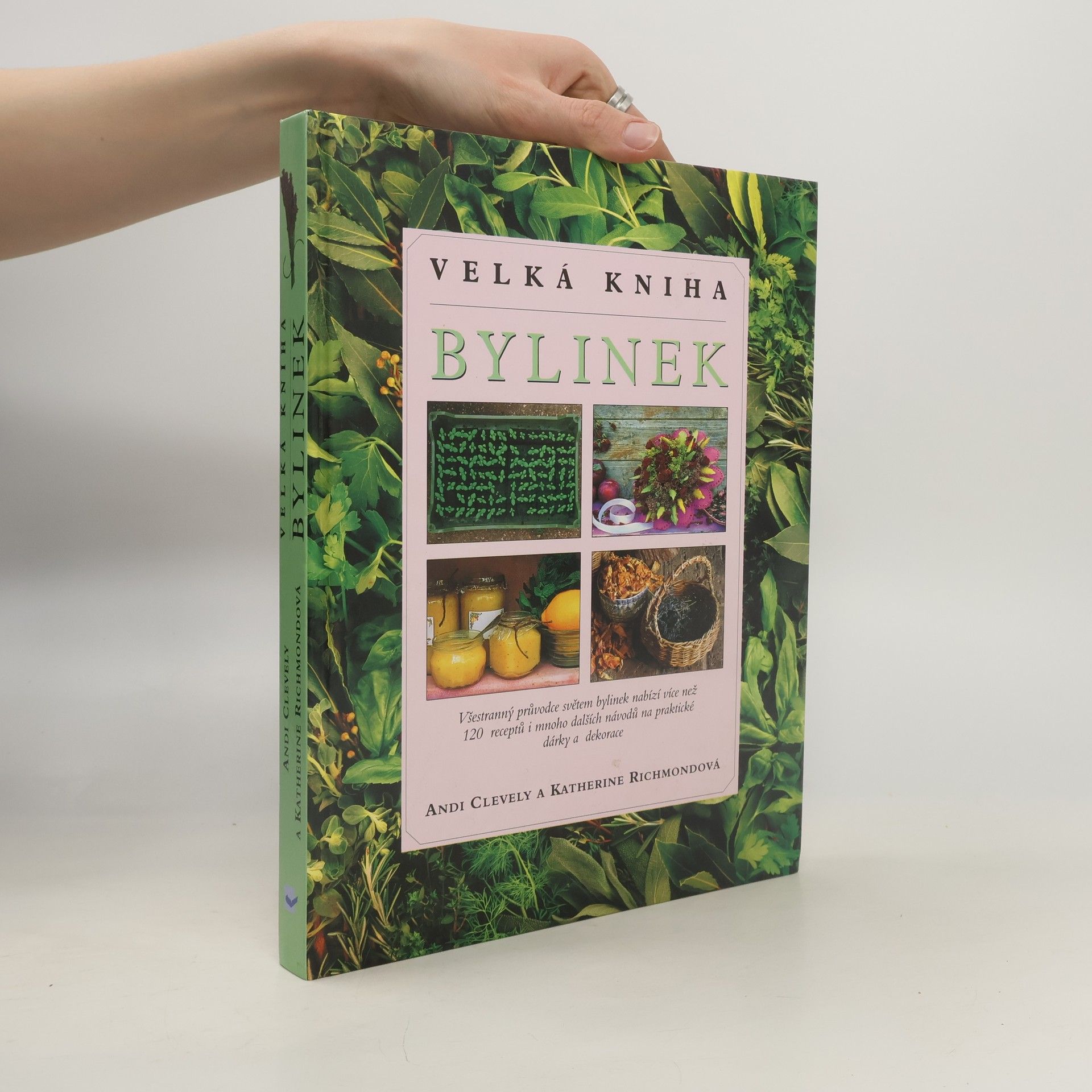 A. M. Clevely Velká kniha bylinek