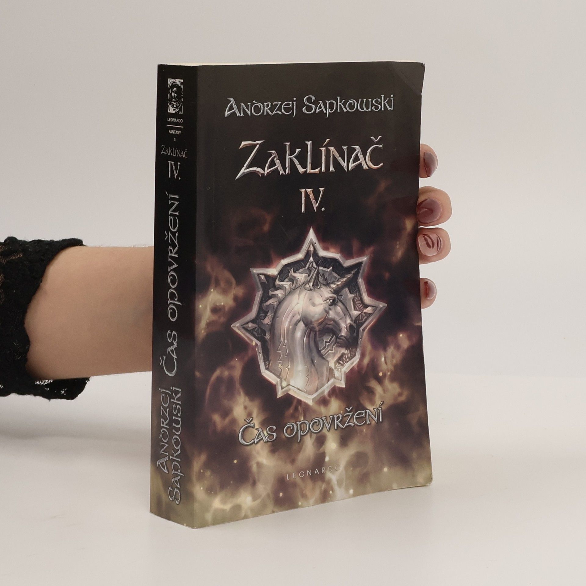 Andrzej Sapkowski Zaklínač IV. Čas opovržení
