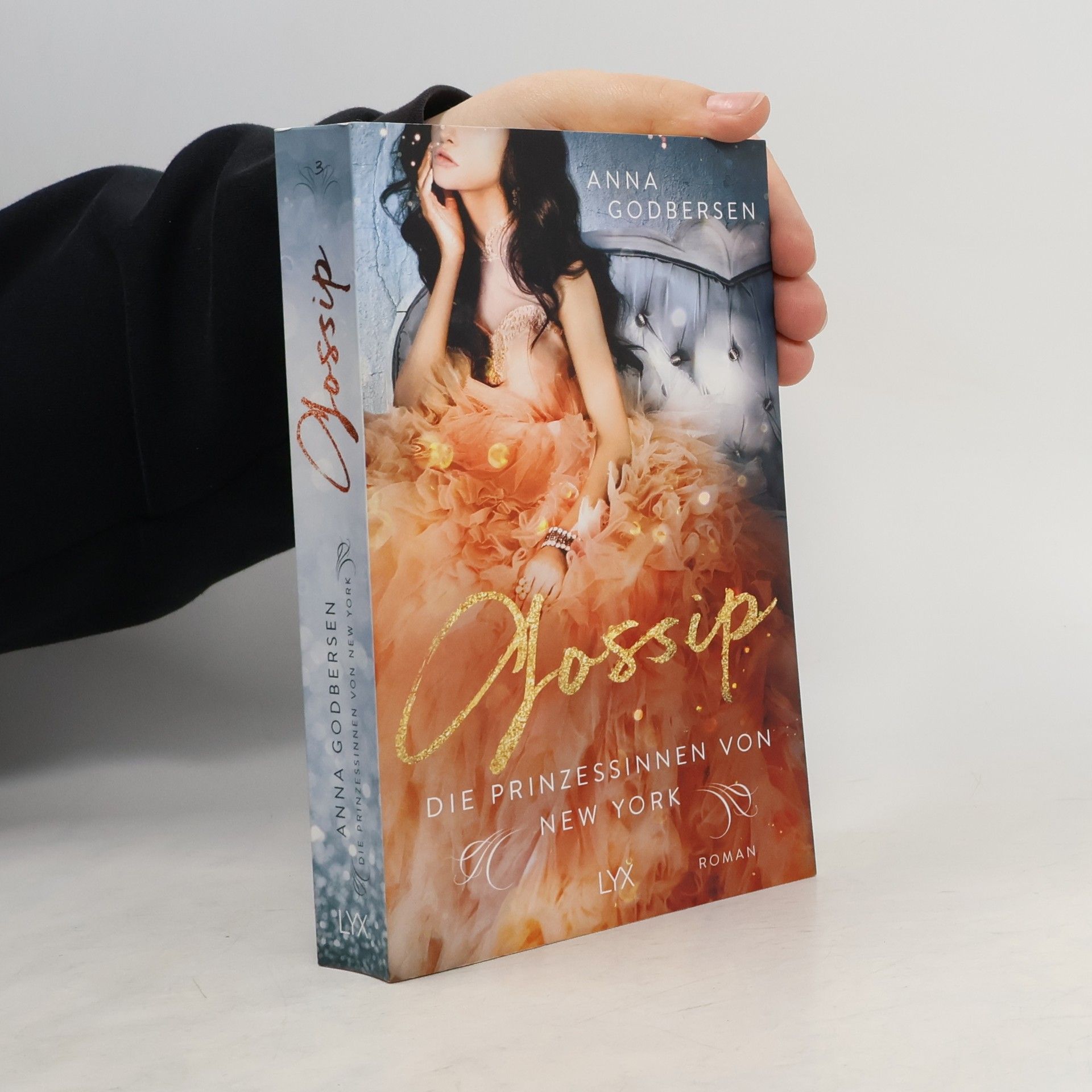 Anna Godbersen Gossip