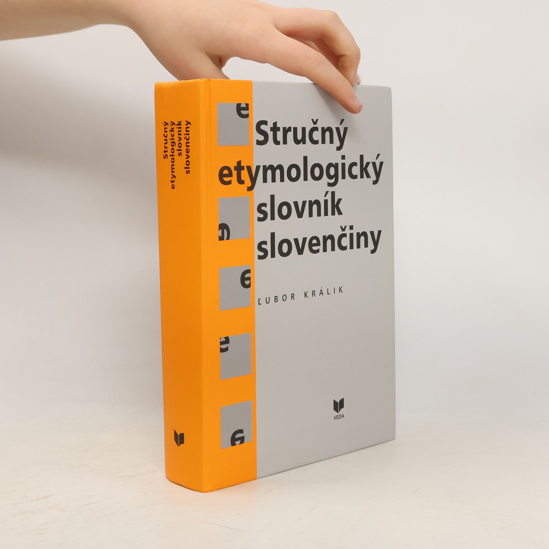 Ľubor Králik Stručný etymologický slovník slovenčiny