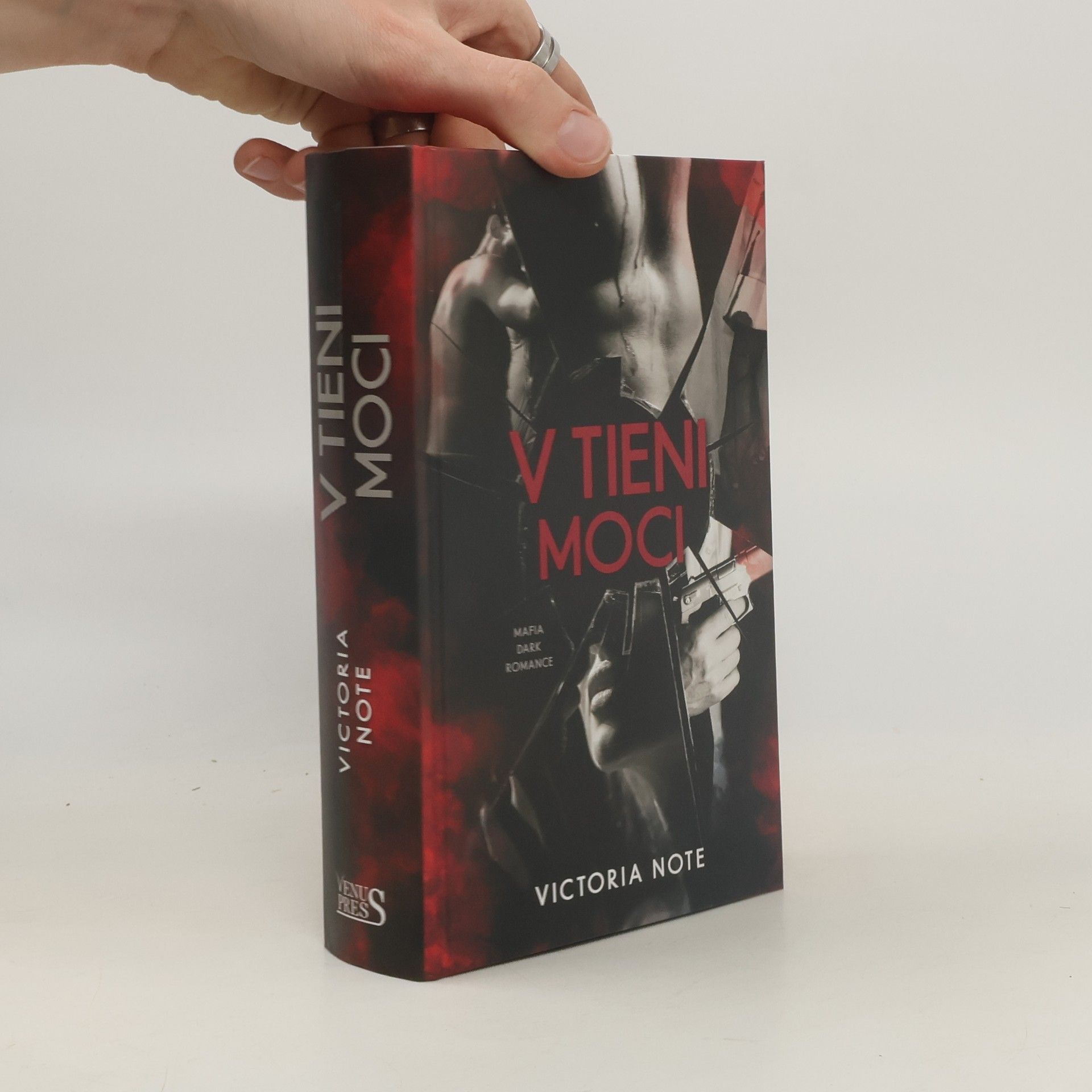 Victoria Note V tieni moci