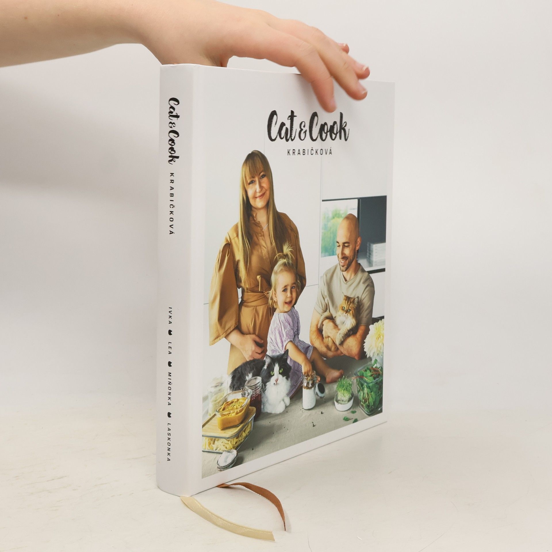 Ivka Jindřichová Cat & Cook