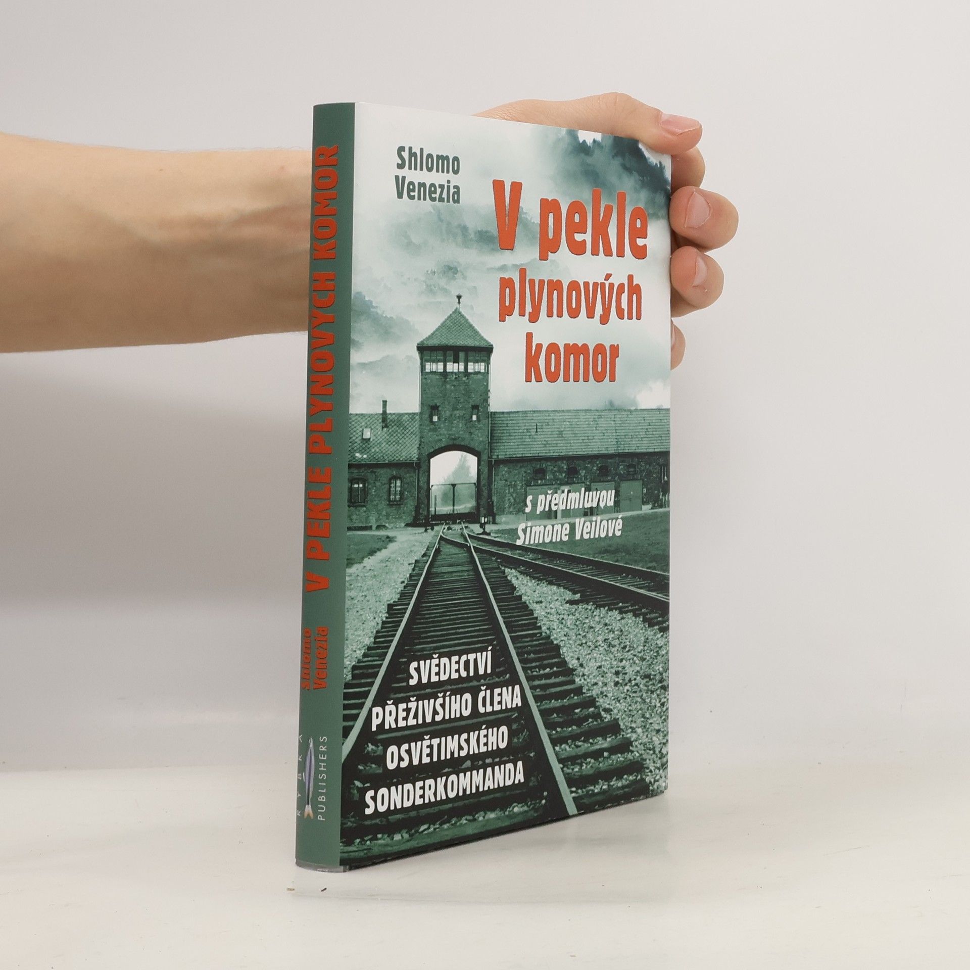 Shlomo Venezia V pekle plynových komor