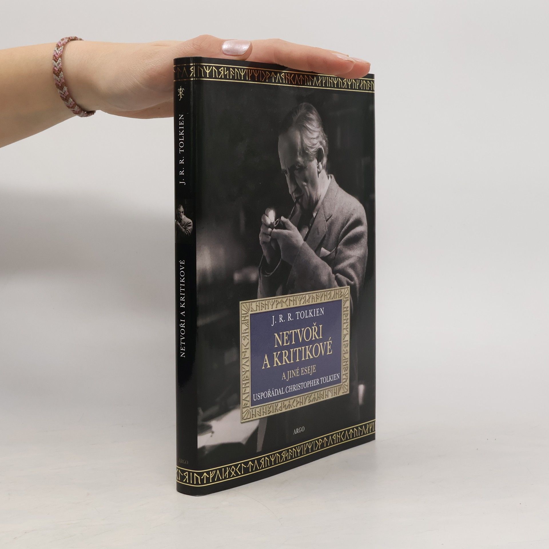 J. R. R. Tolkien Netvoři a kritikové