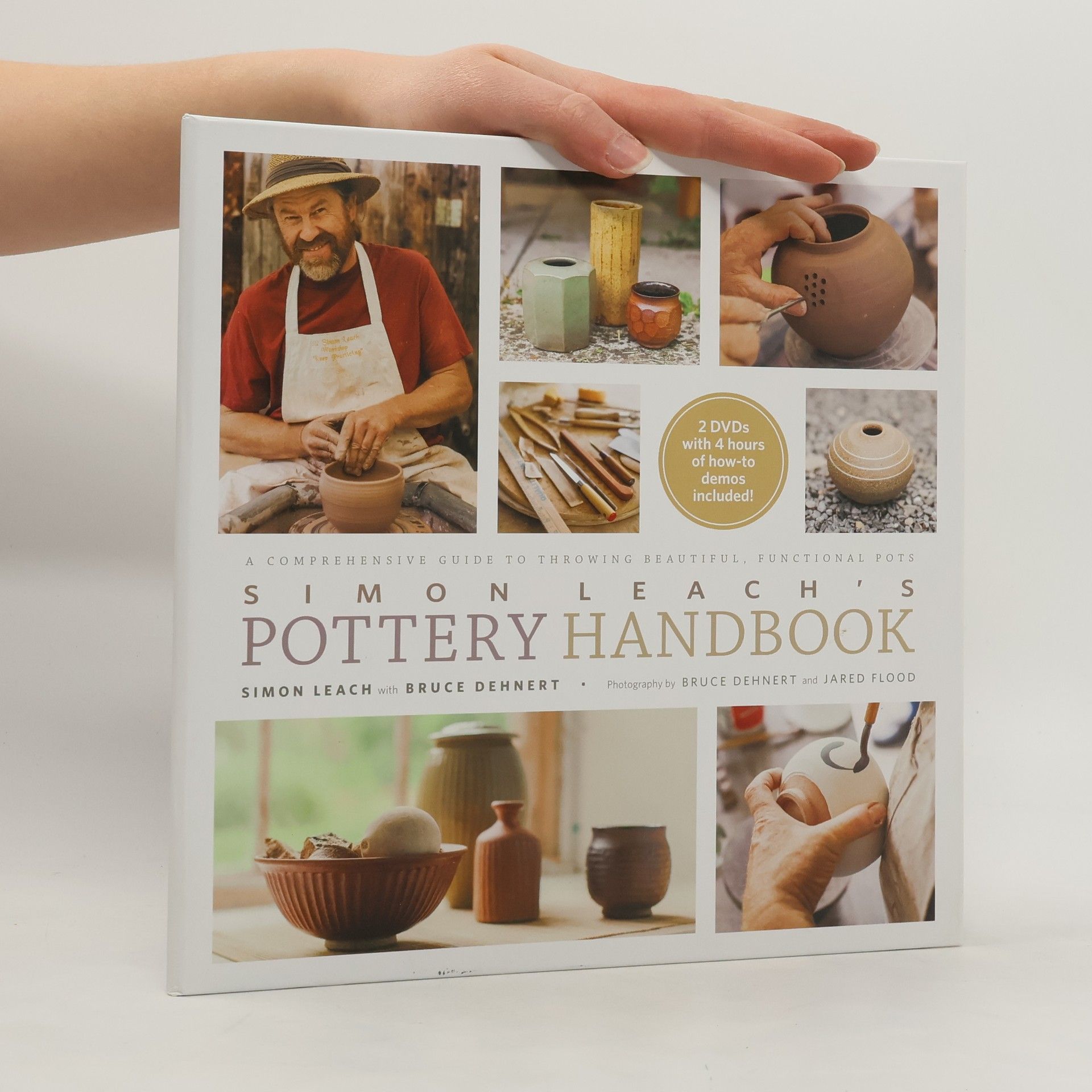 Simon Leach Simon Leach's Pottery Handbook