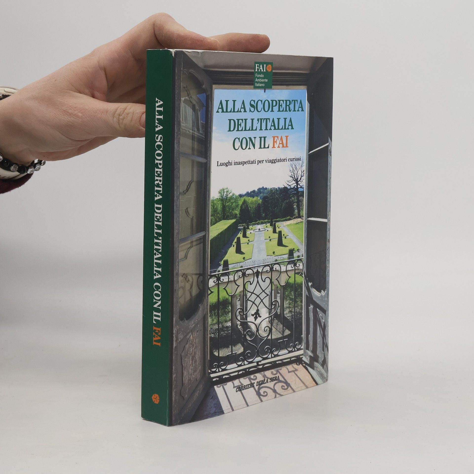 Autorenkollektiv Alla scoperta dell'Italia con il FAI