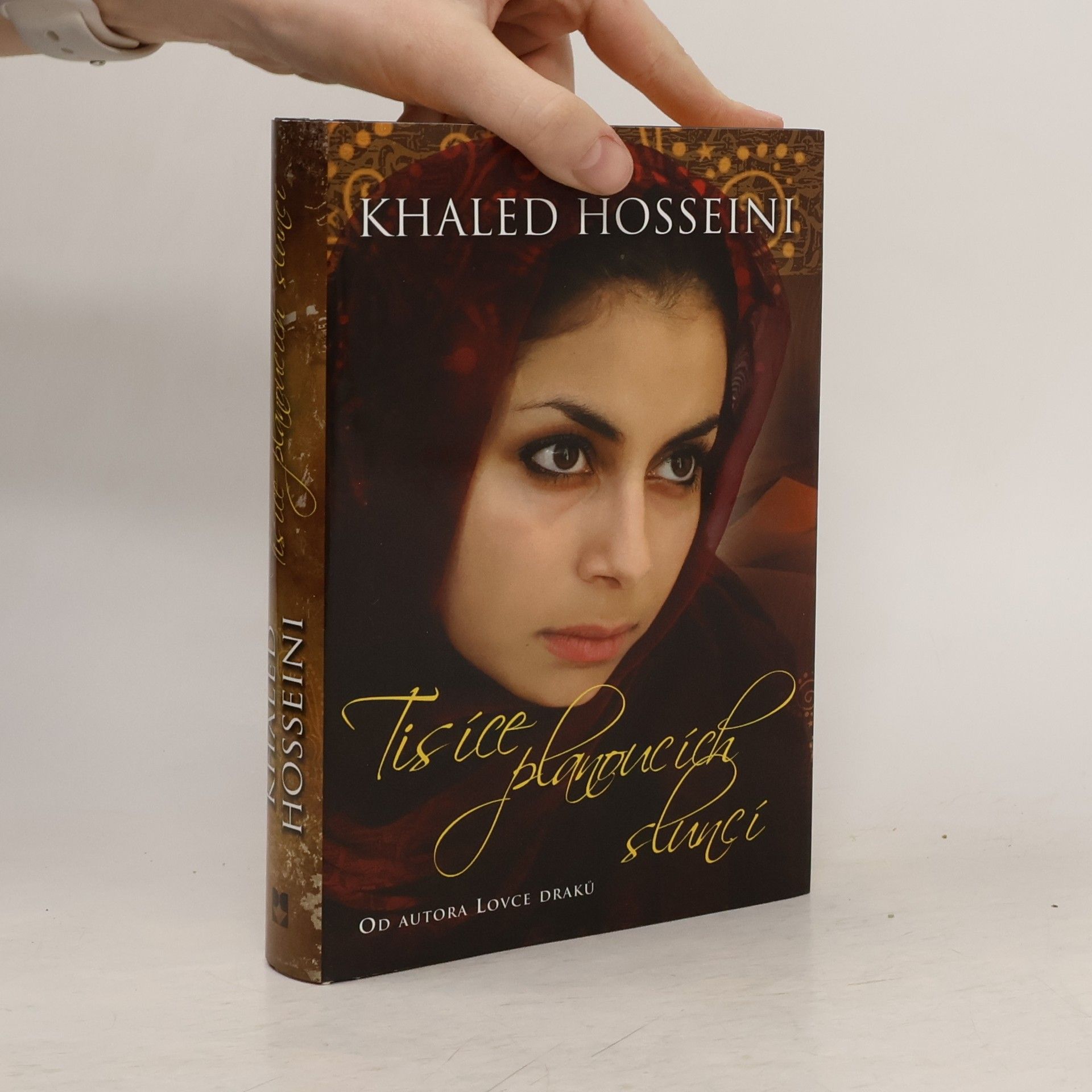 Khaled Hosseini Tisíce planoucích sluncí