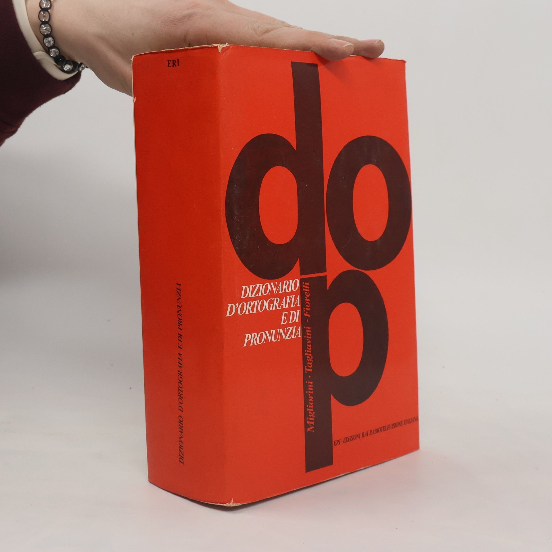 Dizionario d'ortografia e di pronunzia