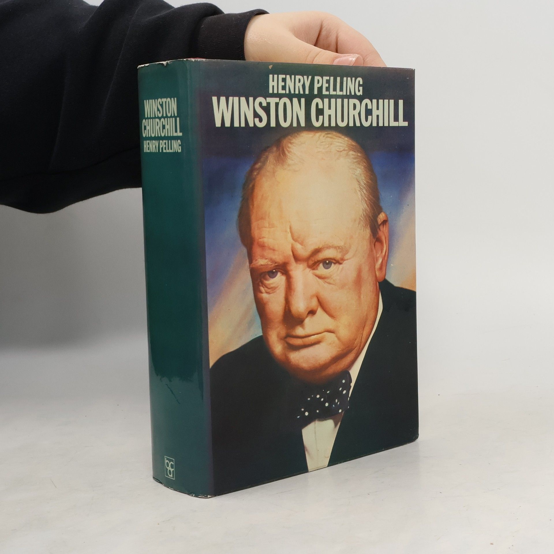 Henry Pelling Winston Churchill