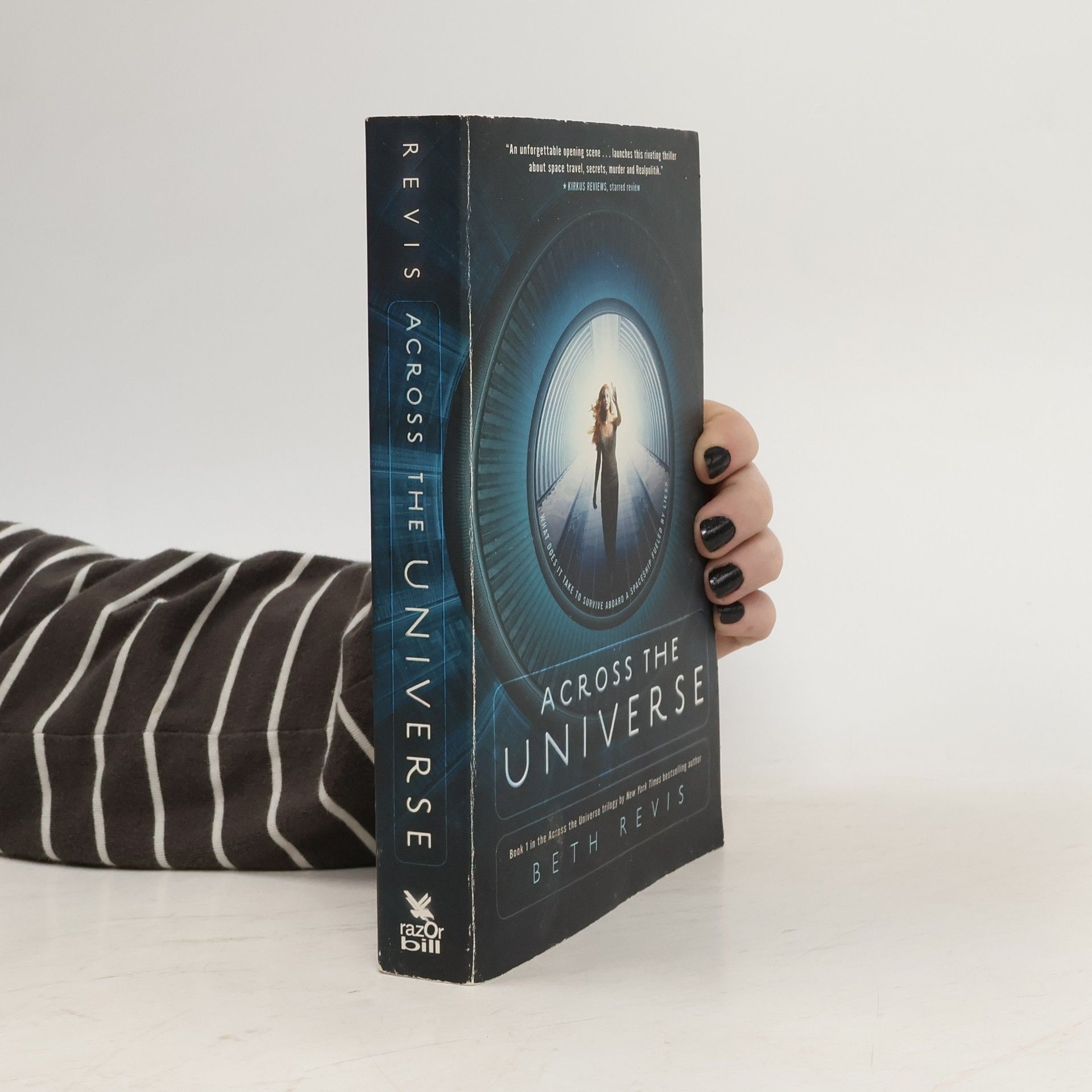 Beth Revis Across the universe