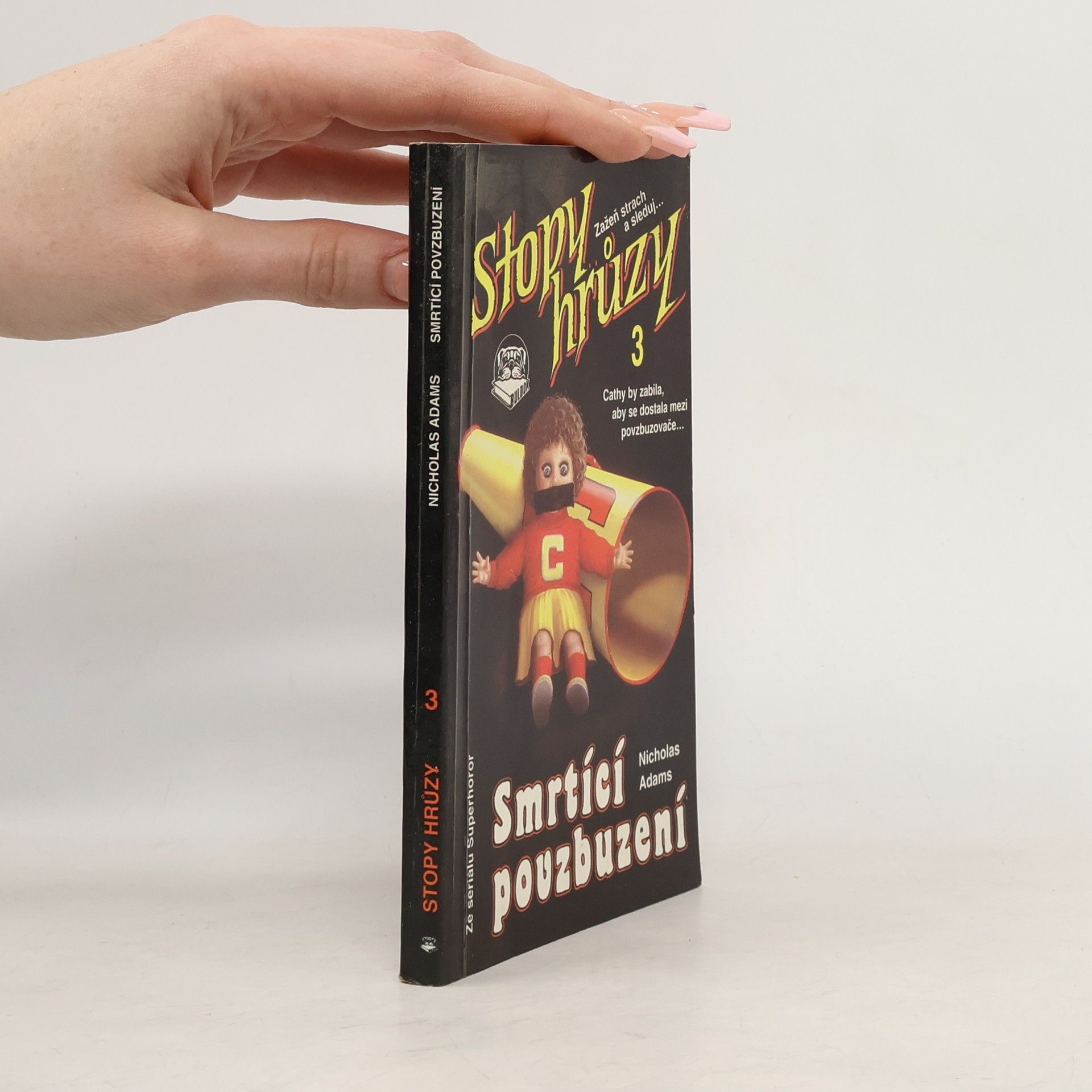 James D. MacDonald Smrtící povzbuzení