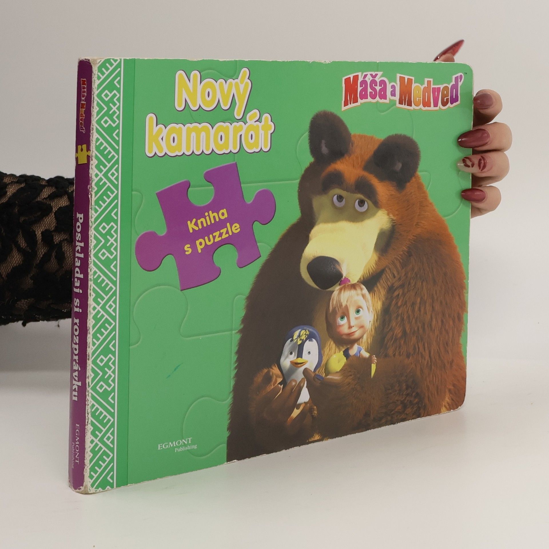 Oleg Kuzovkov Máša a medveď: Nový kamarát (kniha s puzzle)