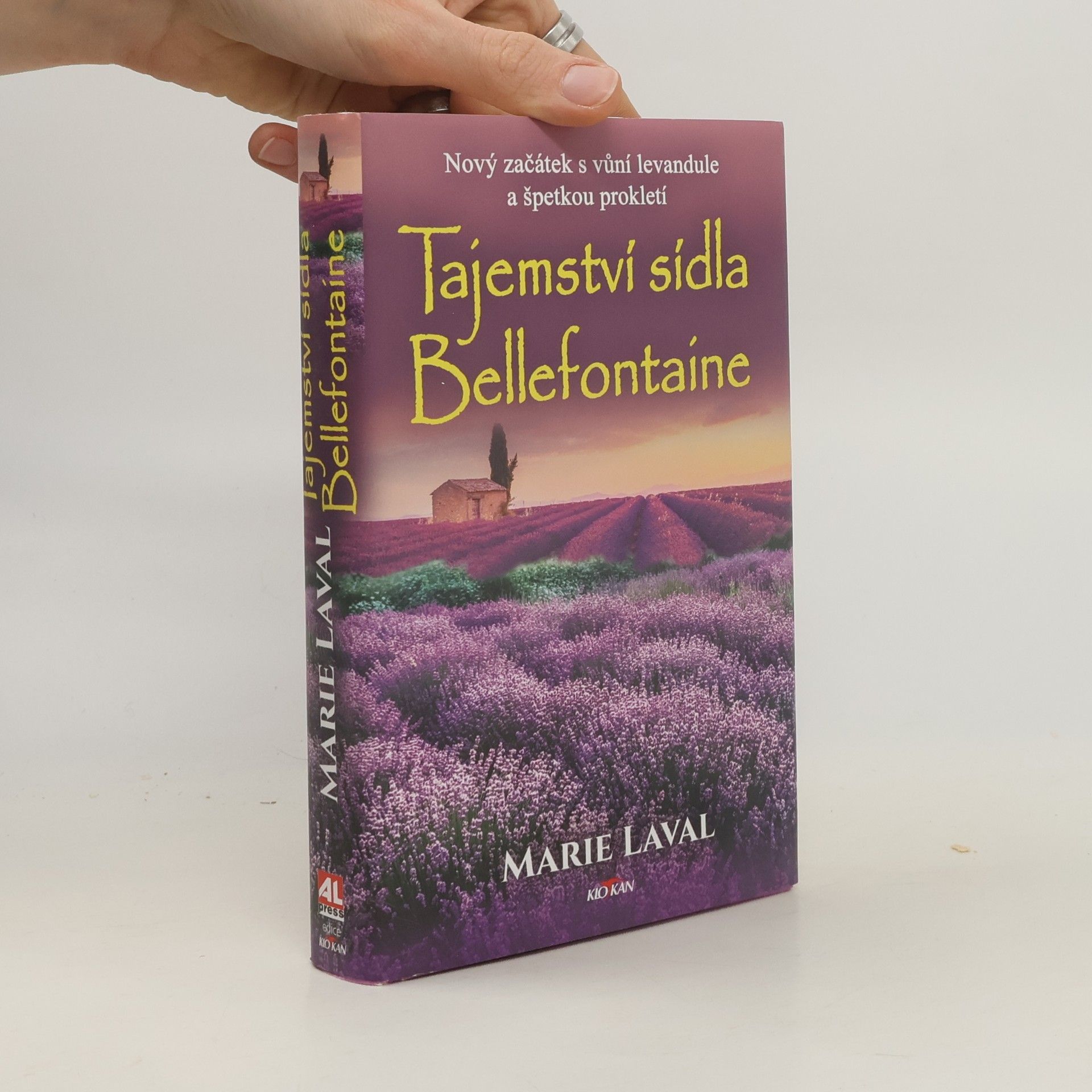 Marie Laval Tajemství sídla Bellefontaine: nový začátek s vůní levandule a špetkou prokletí