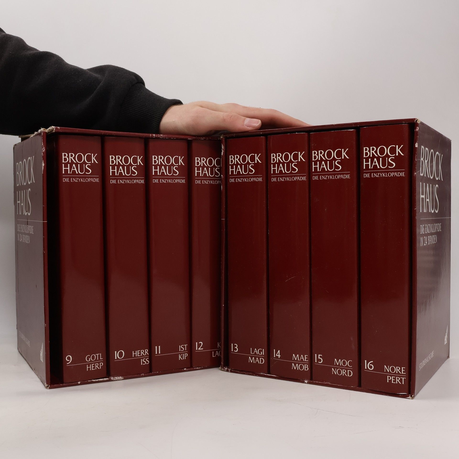 Autorenkollektiv Brockhaus. Die Enzyklopädie 9-16