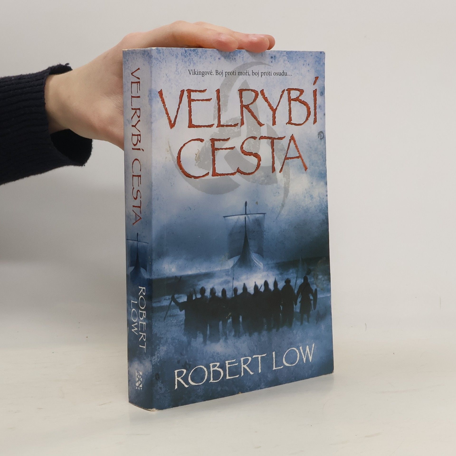 Robert Low Velrybí cesta
