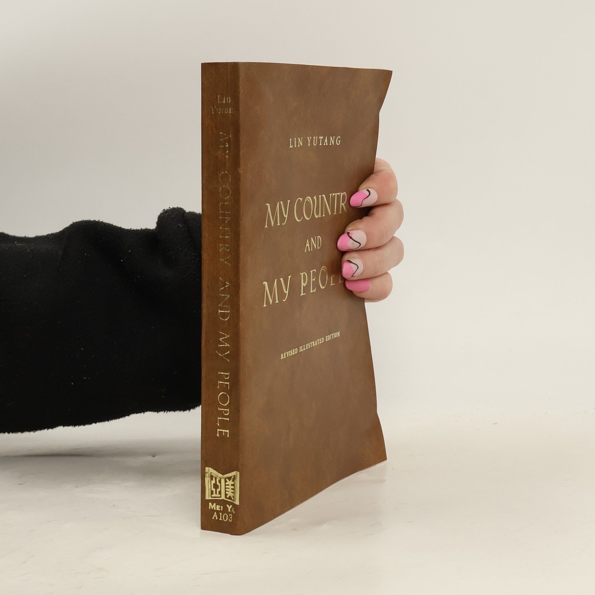 Lin Yutang My Country and My People