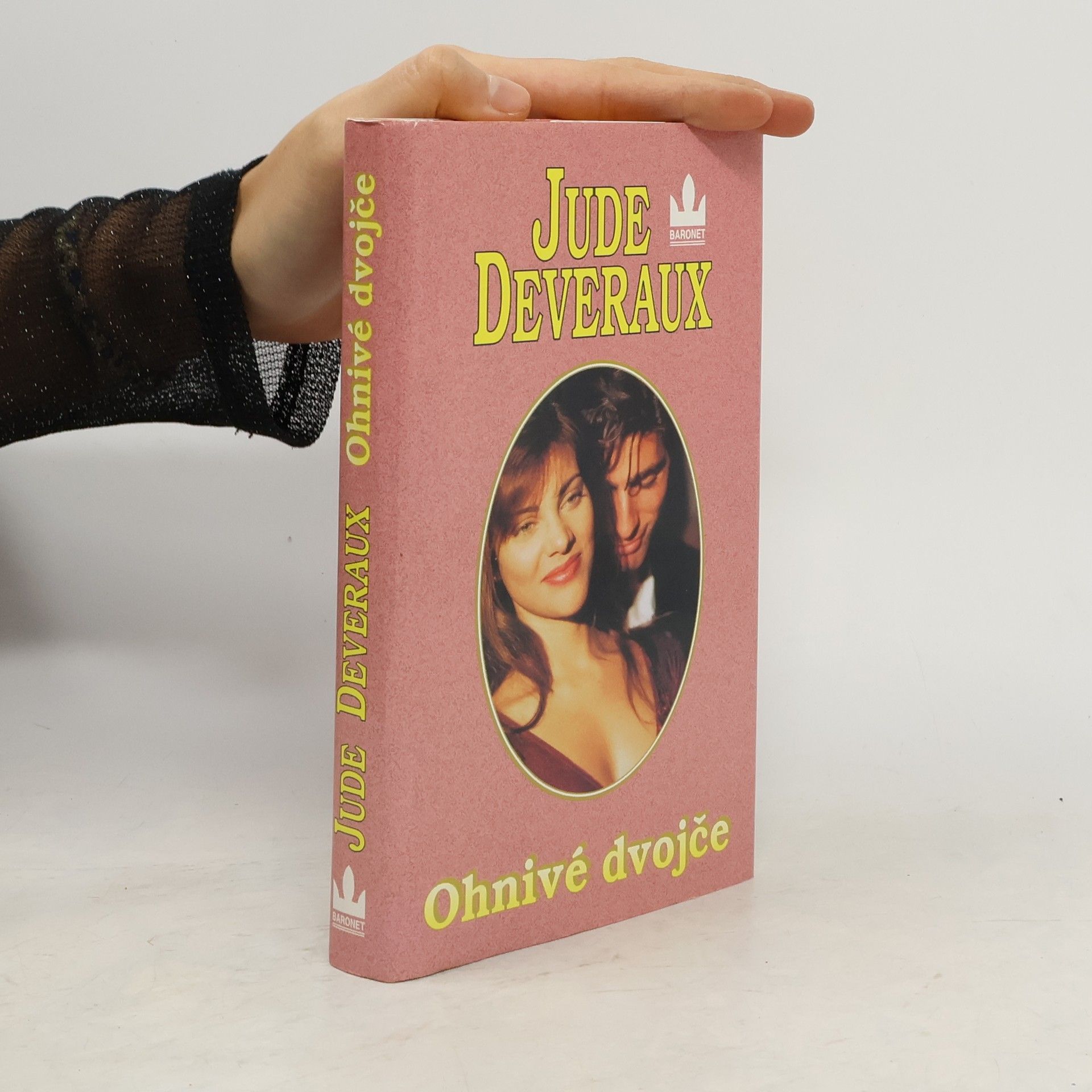 Jude Deveraux Ohnivé dvojče