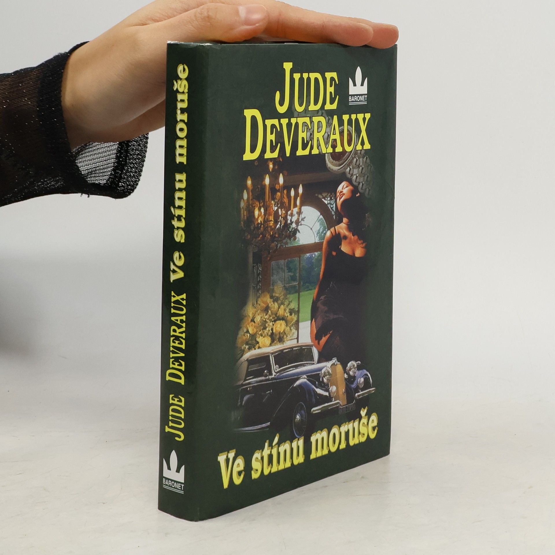 Jude Deveraux Ve stínu moruše