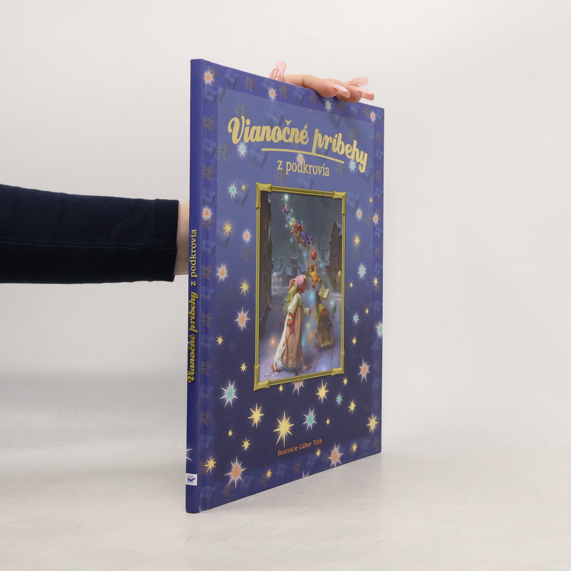 Istvánné Csendes Vianočné príbehy z podkrovia