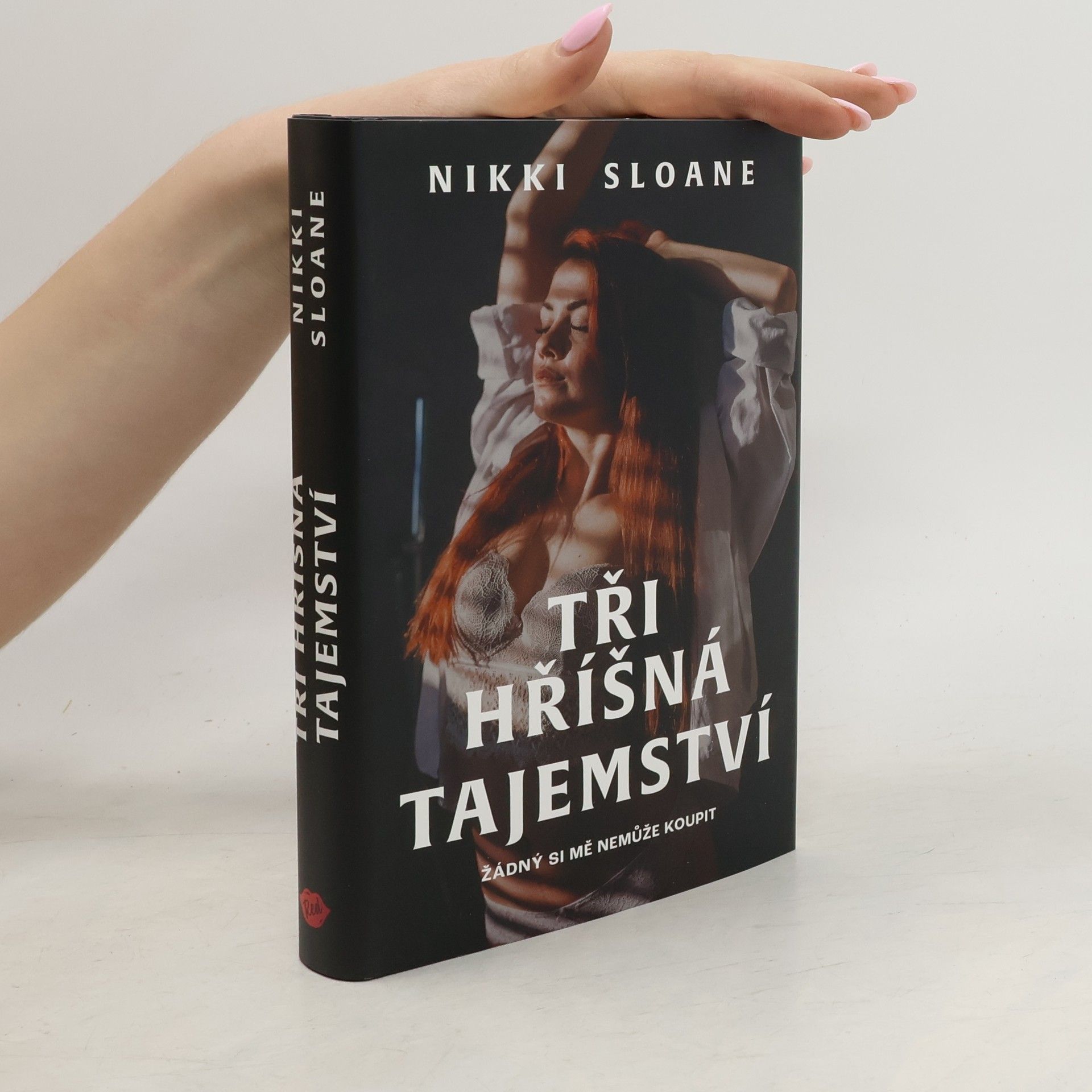 Nikki Sloane Tři hříšná tajemství