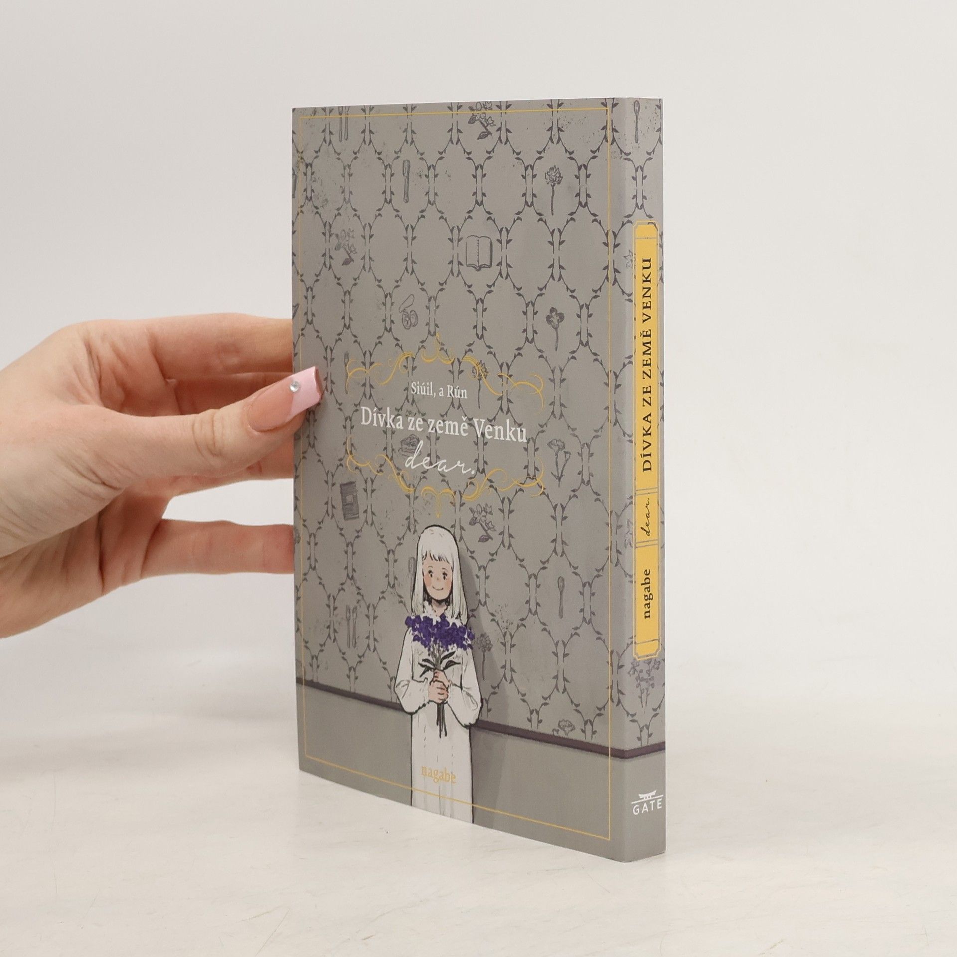 Dívka ze země Venku : dear