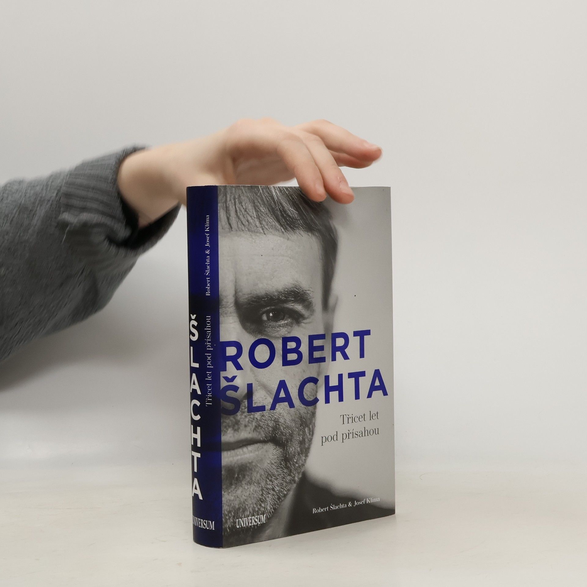 Robert Šlachta. Třicet let pod přísahou