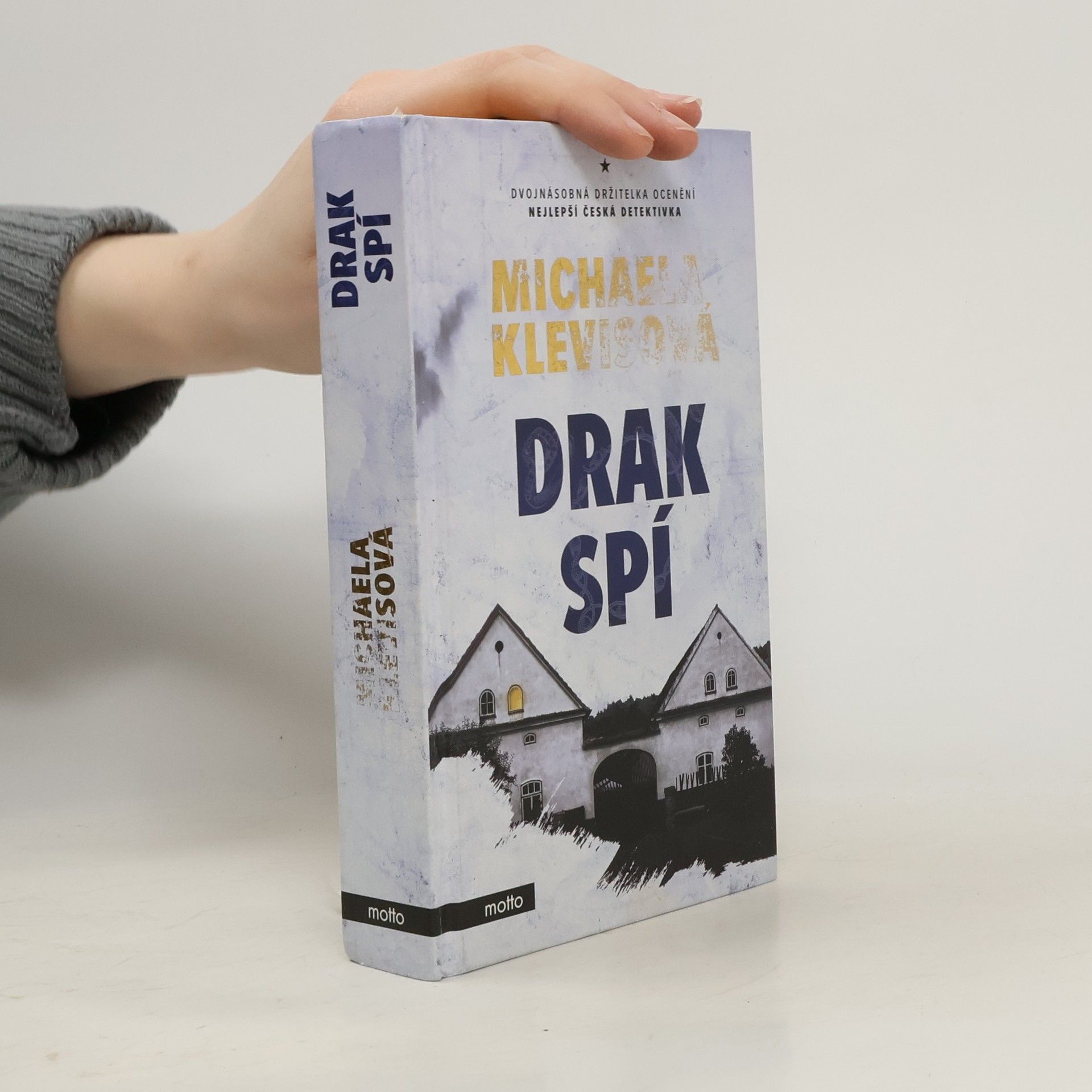 Michaela Klevisová Drak spí