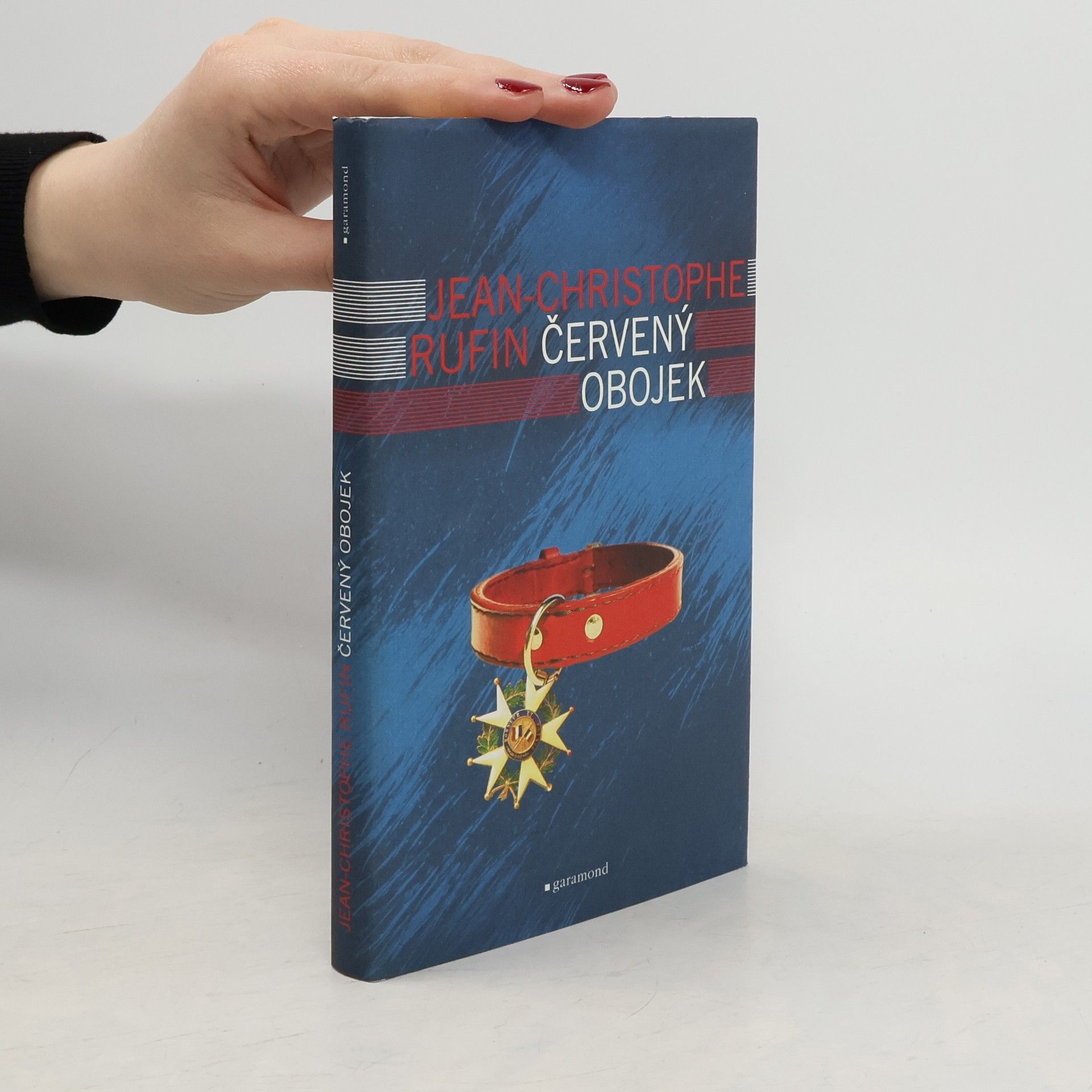Jean-Christophe Rufin Červený obojek