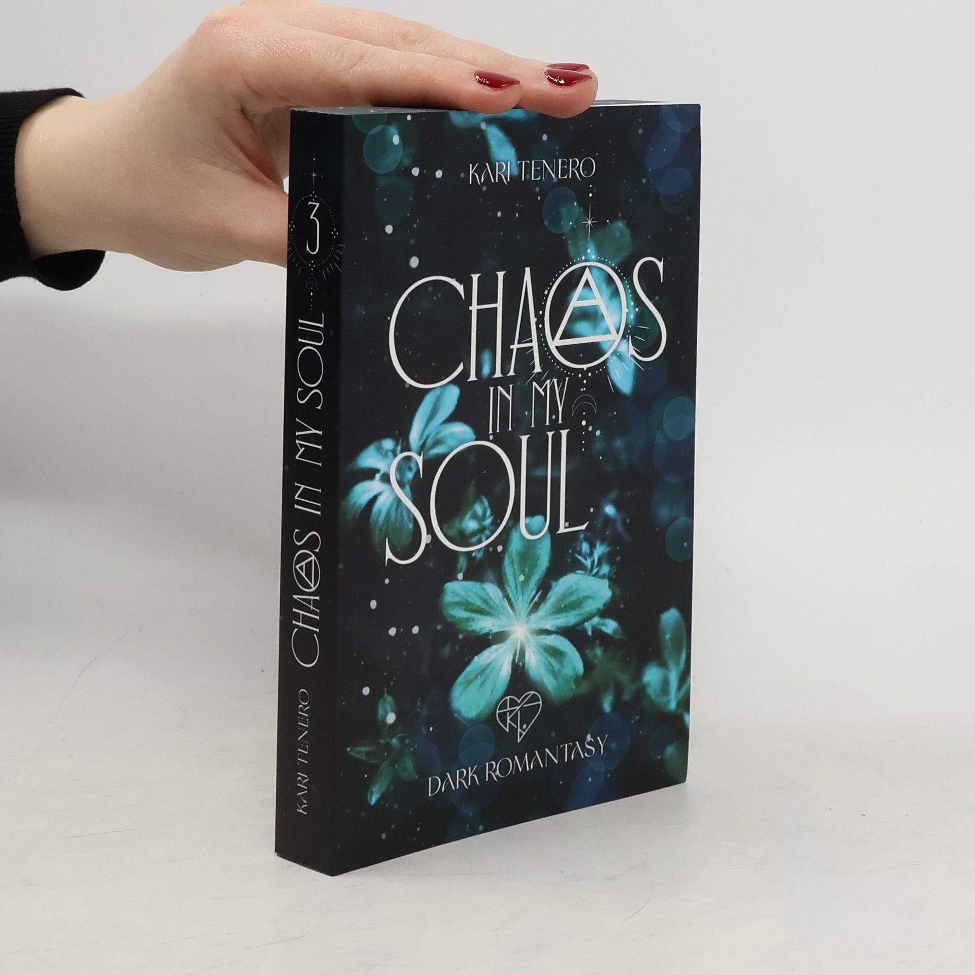 Kari Tenero Chaos in My Soul 3