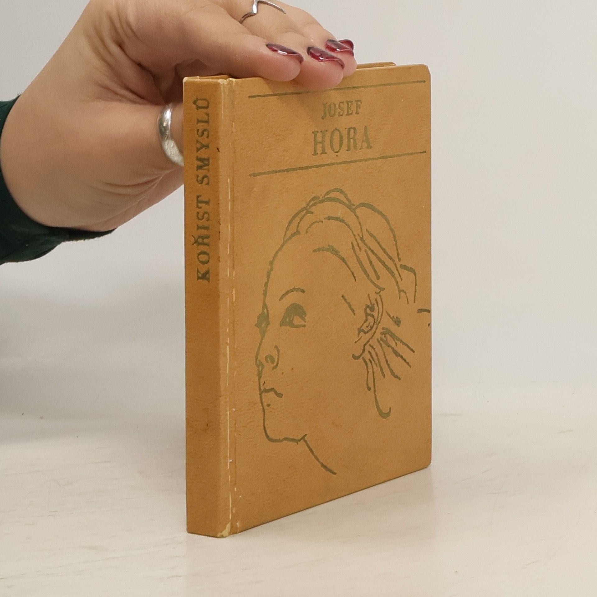 Josef Hora Kořist smyslů