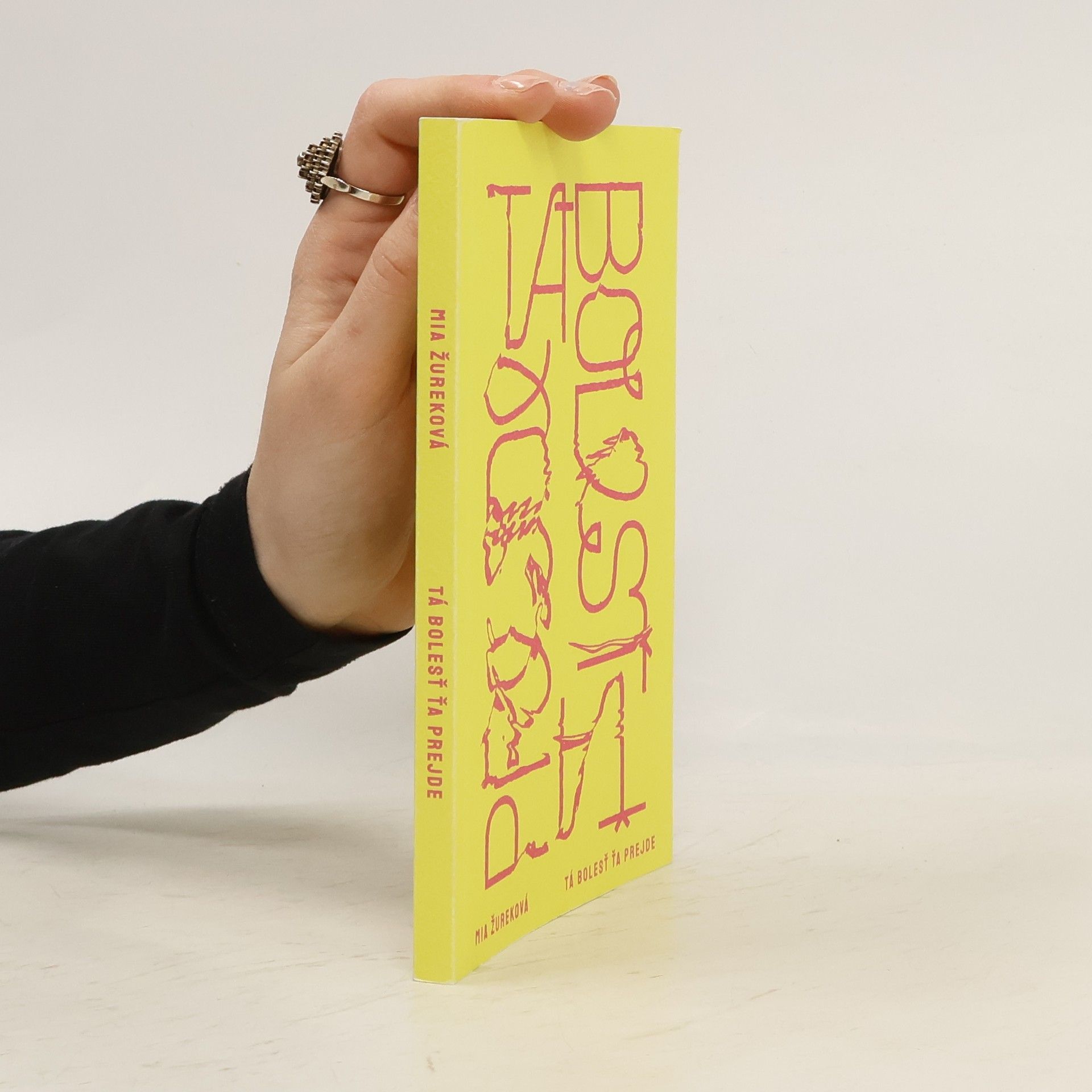 . Mia Žureková Tá bolesť ťa prejde