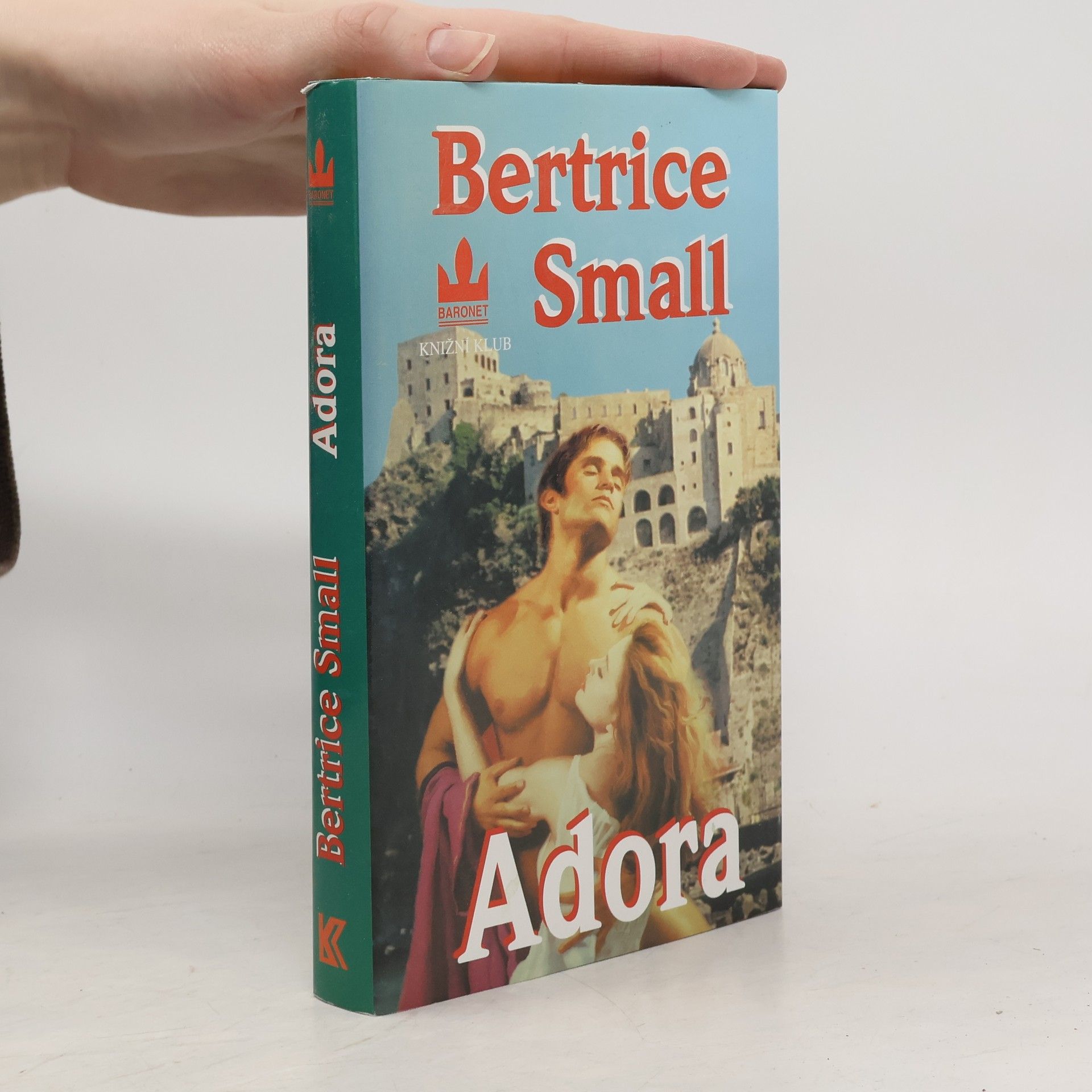 Bertrice Small Adora