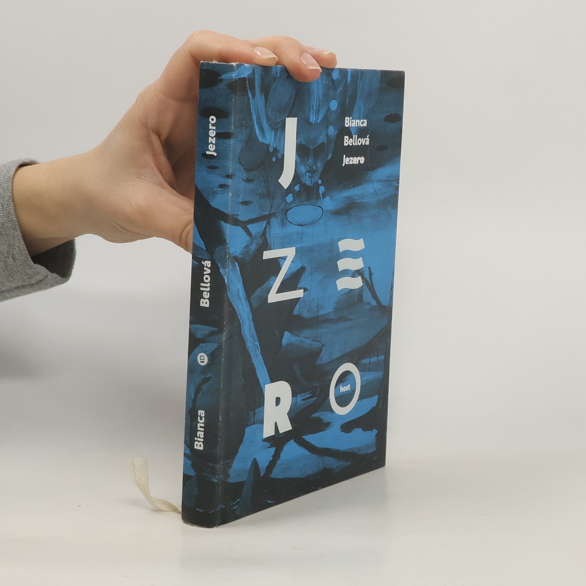 Bianca Bellová Jezero